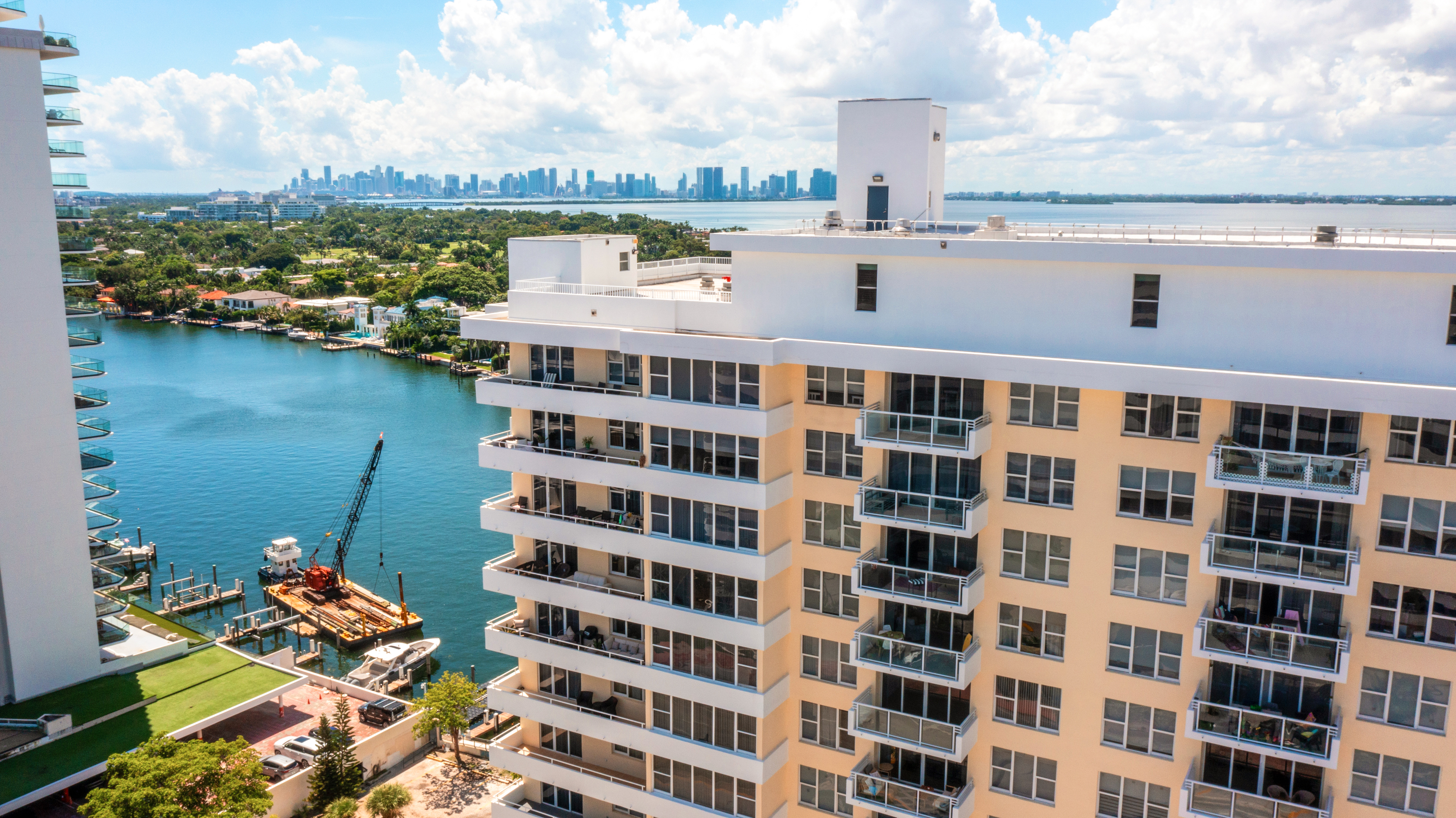 5600 Collins Avenue Miami Beach FL 33140