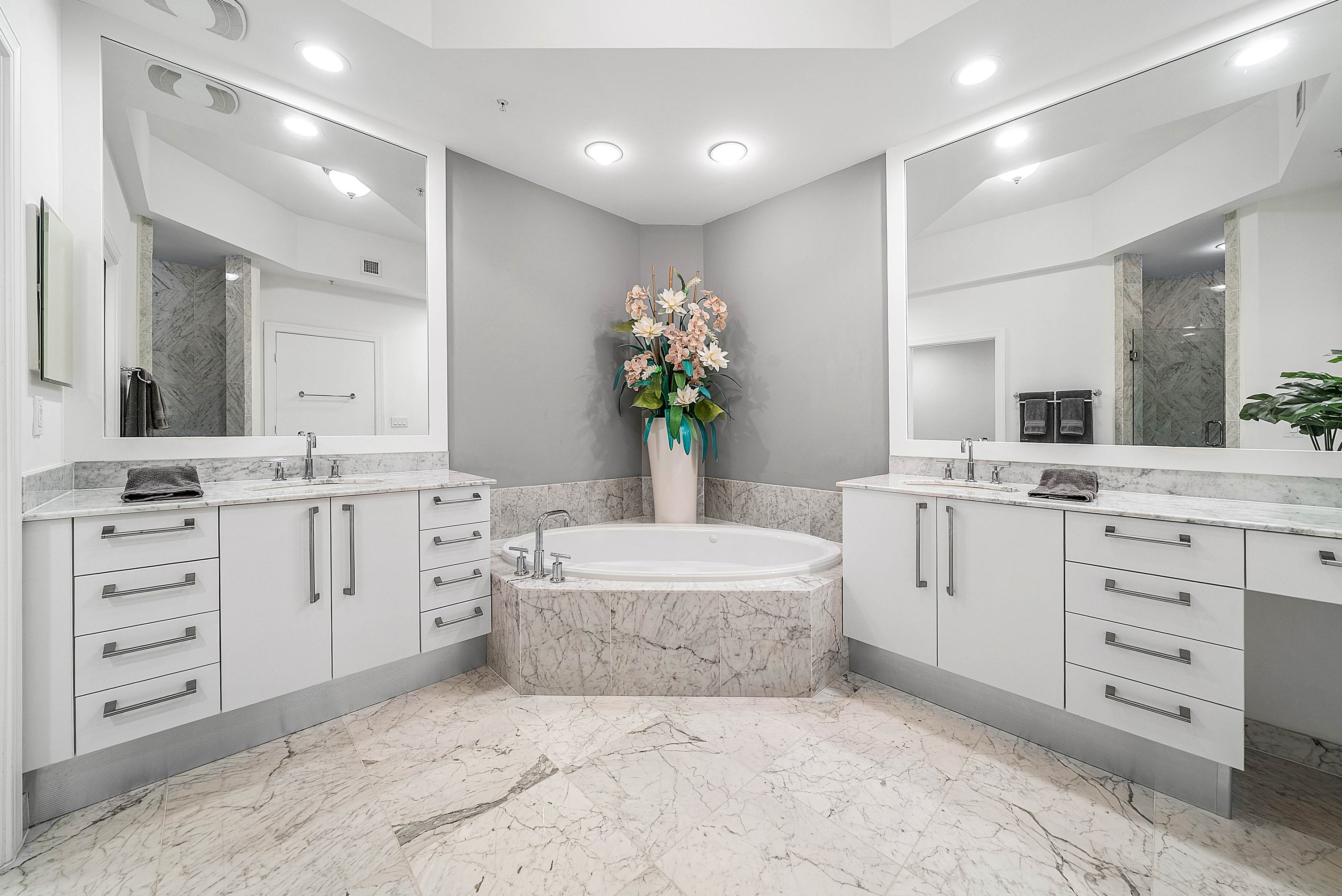 3535 S Ocean Drive Hollywood FL 33019