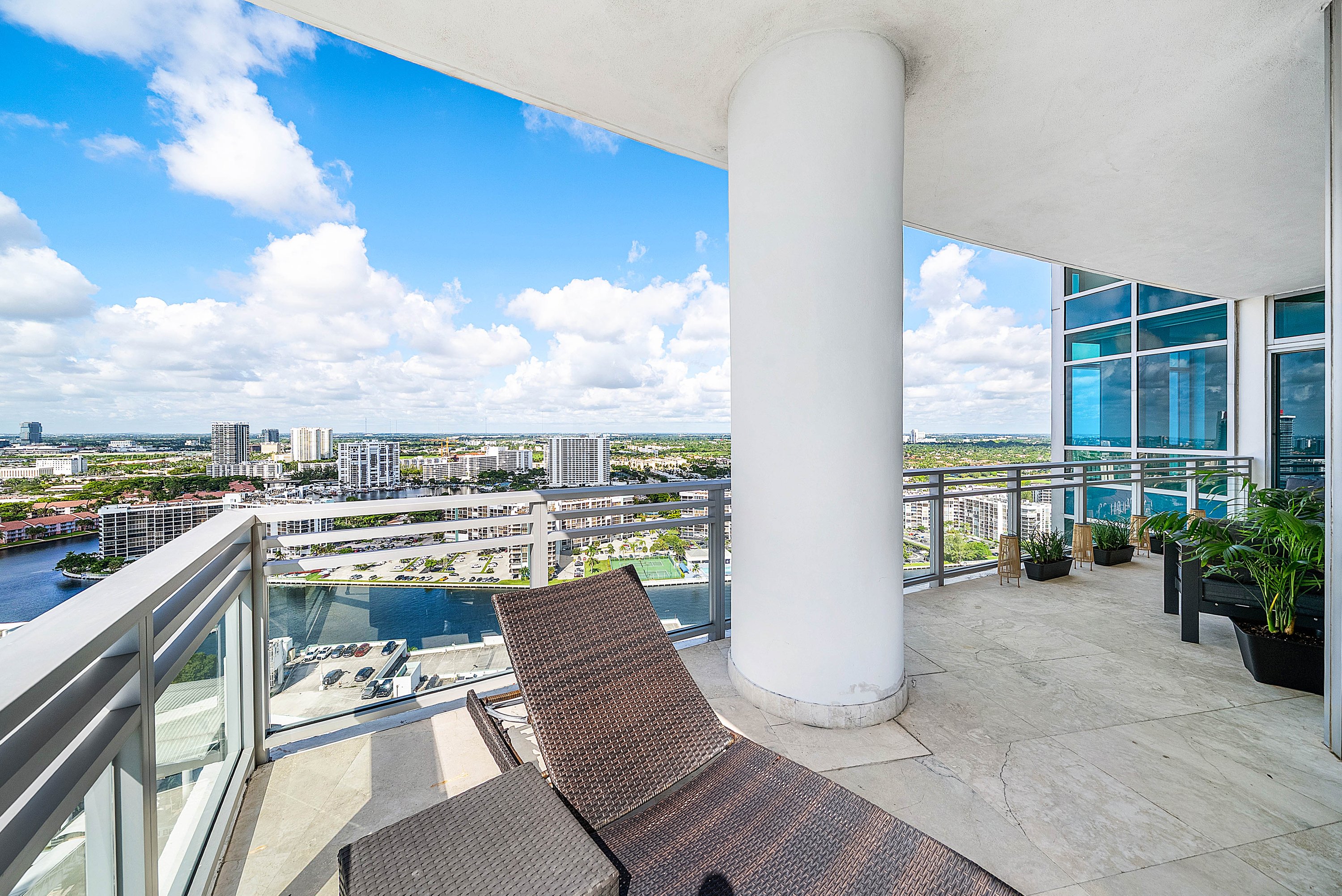 3535 S Ocean Drive Hollywood FL 33019