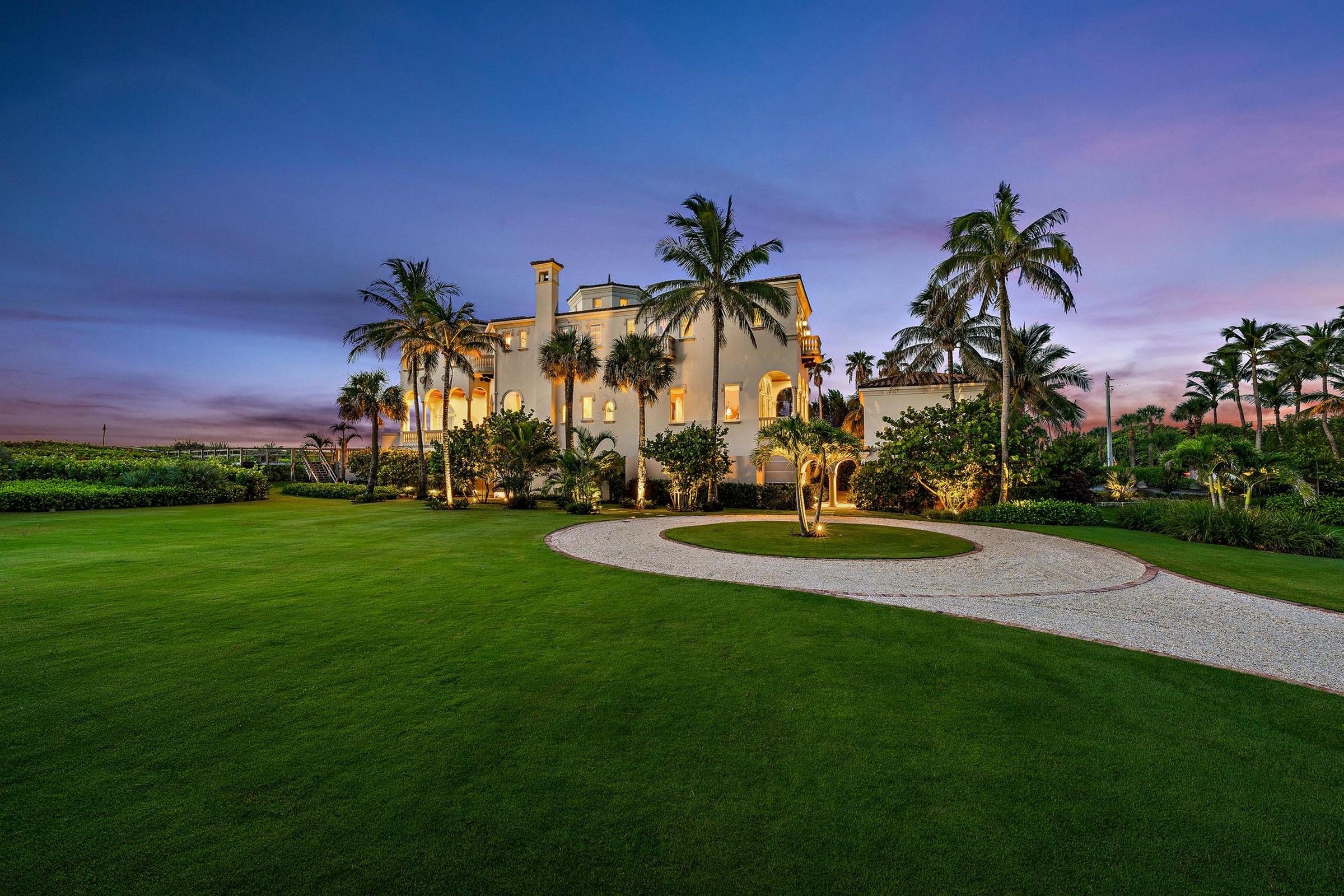 1025 NE Doubloon Drive Stuart FL 34996