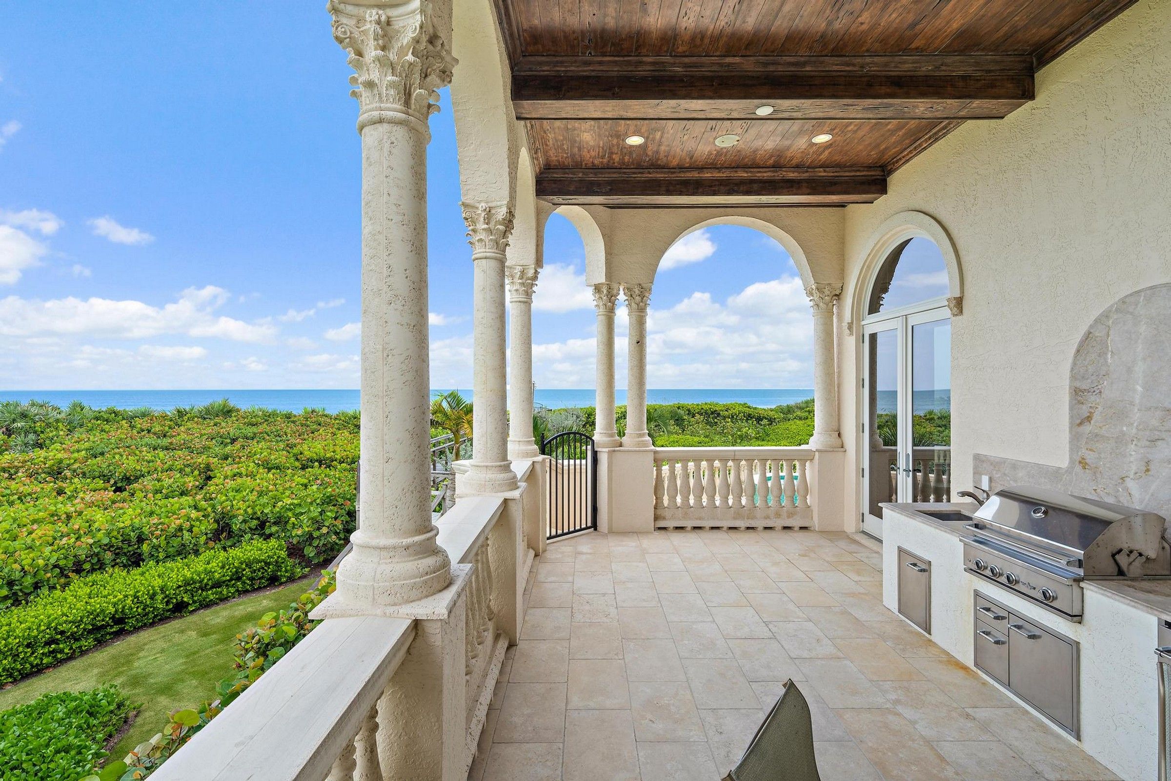 1025 NE Doubloon Drive Stuart FL 34996