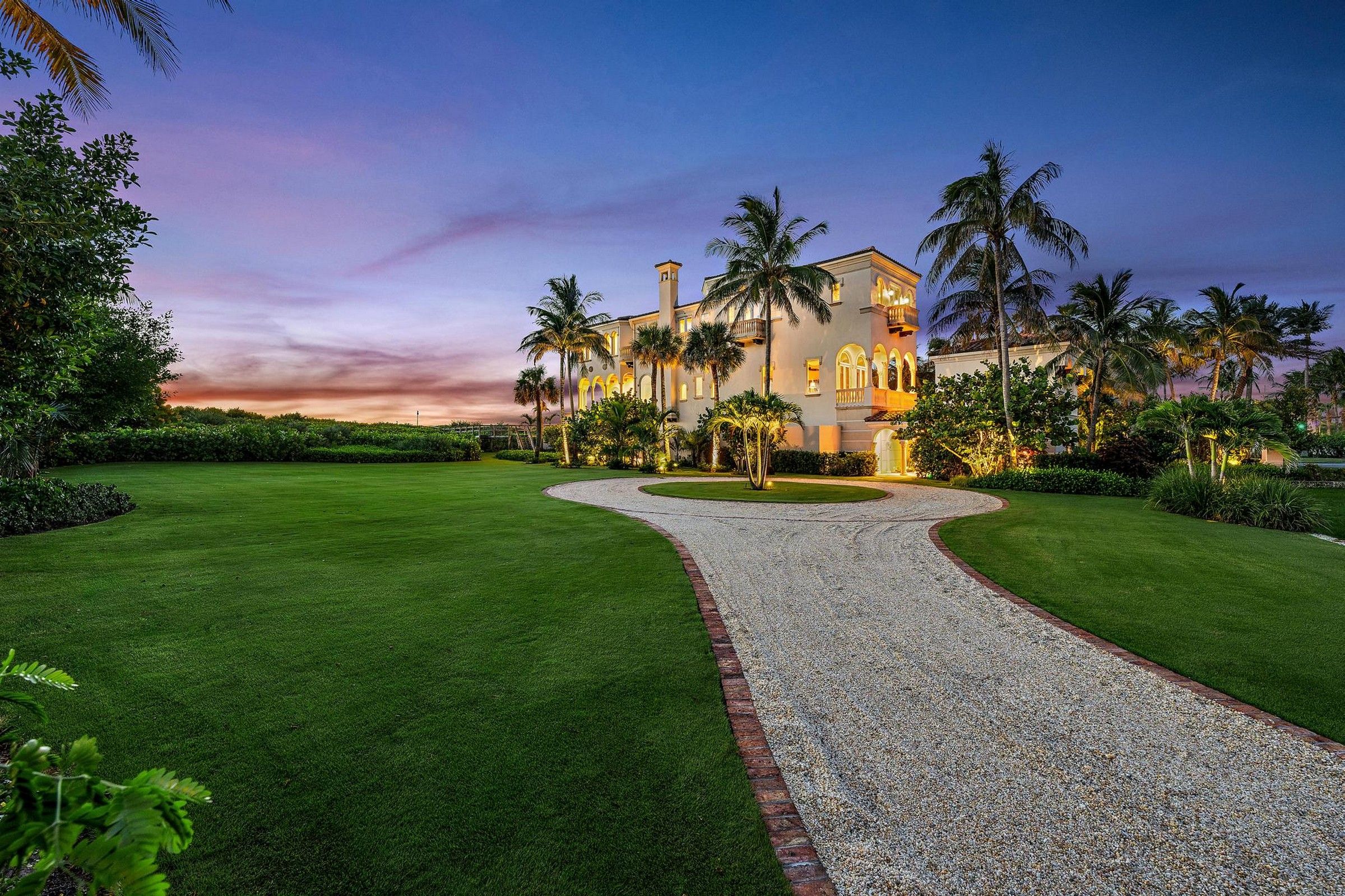 1025 NE Doubloon Drive Stuart FL 34996