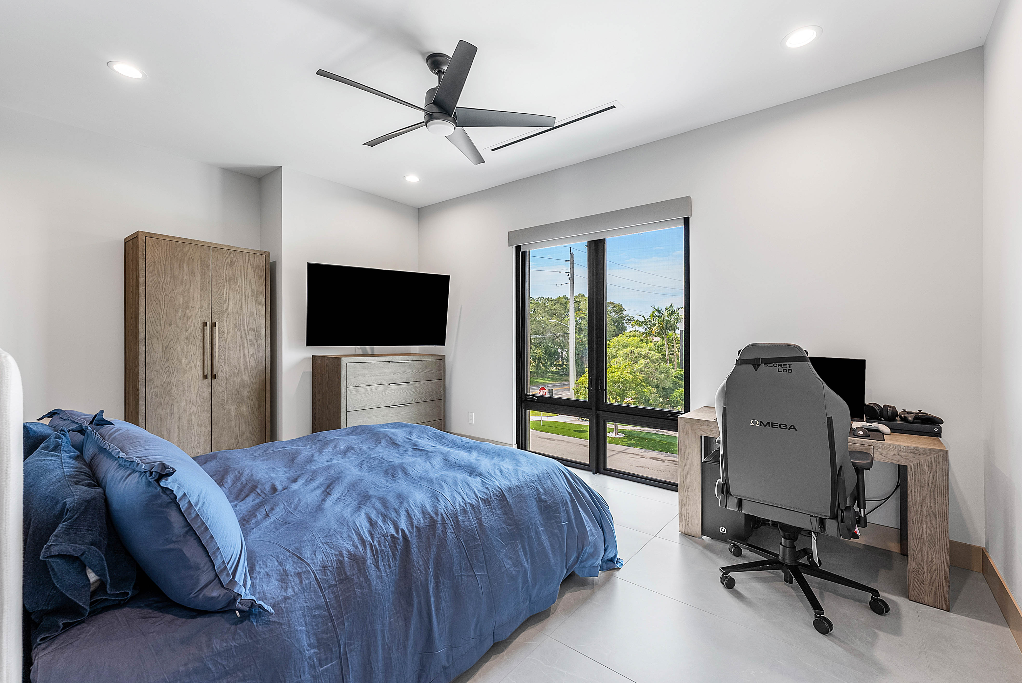 499 NE 4th Street Boca Raton FL 33432