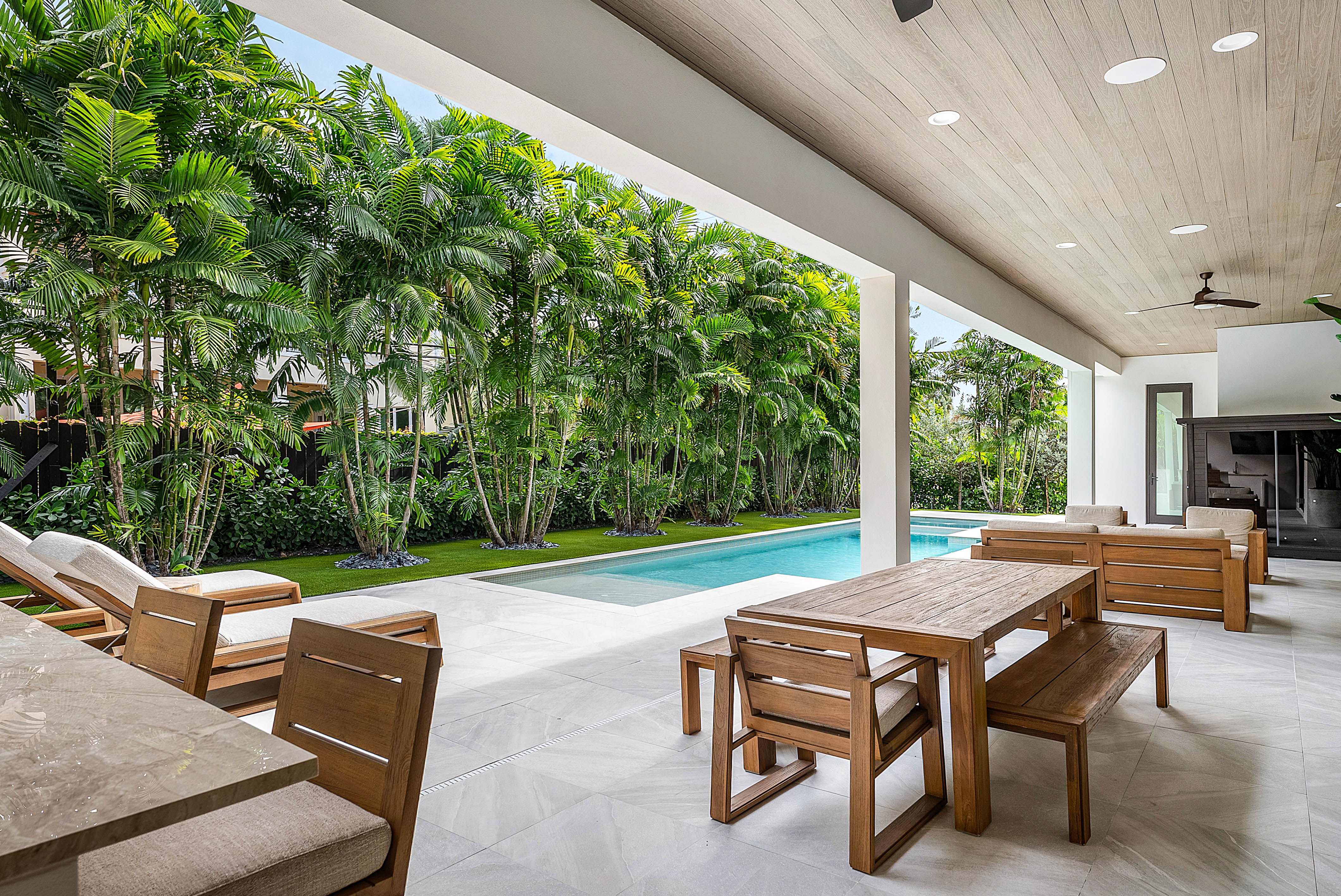499 NE 4th Street Boca Raton FL 33432