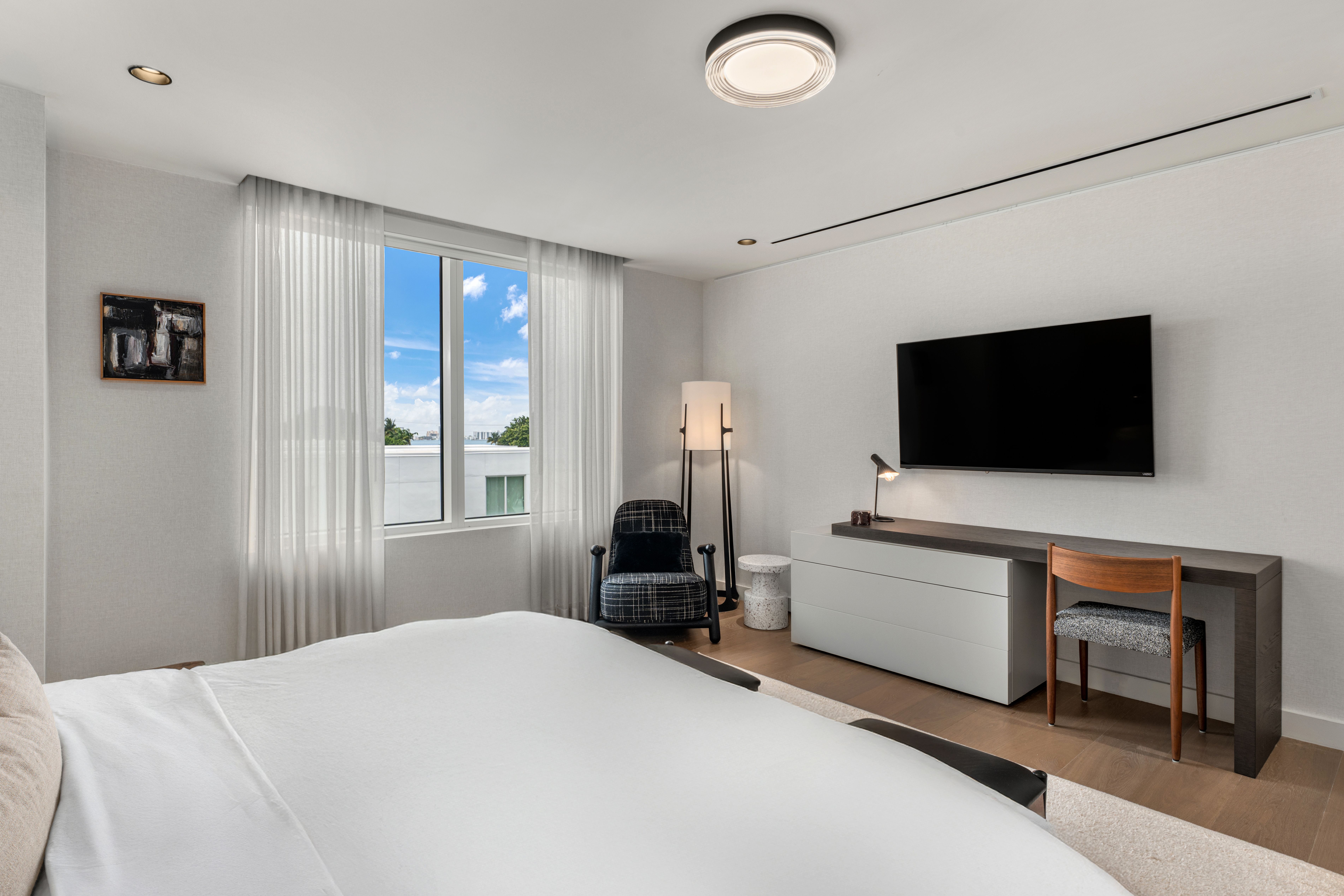 4701 N Meridian Avenue Miami Beach FL 33140