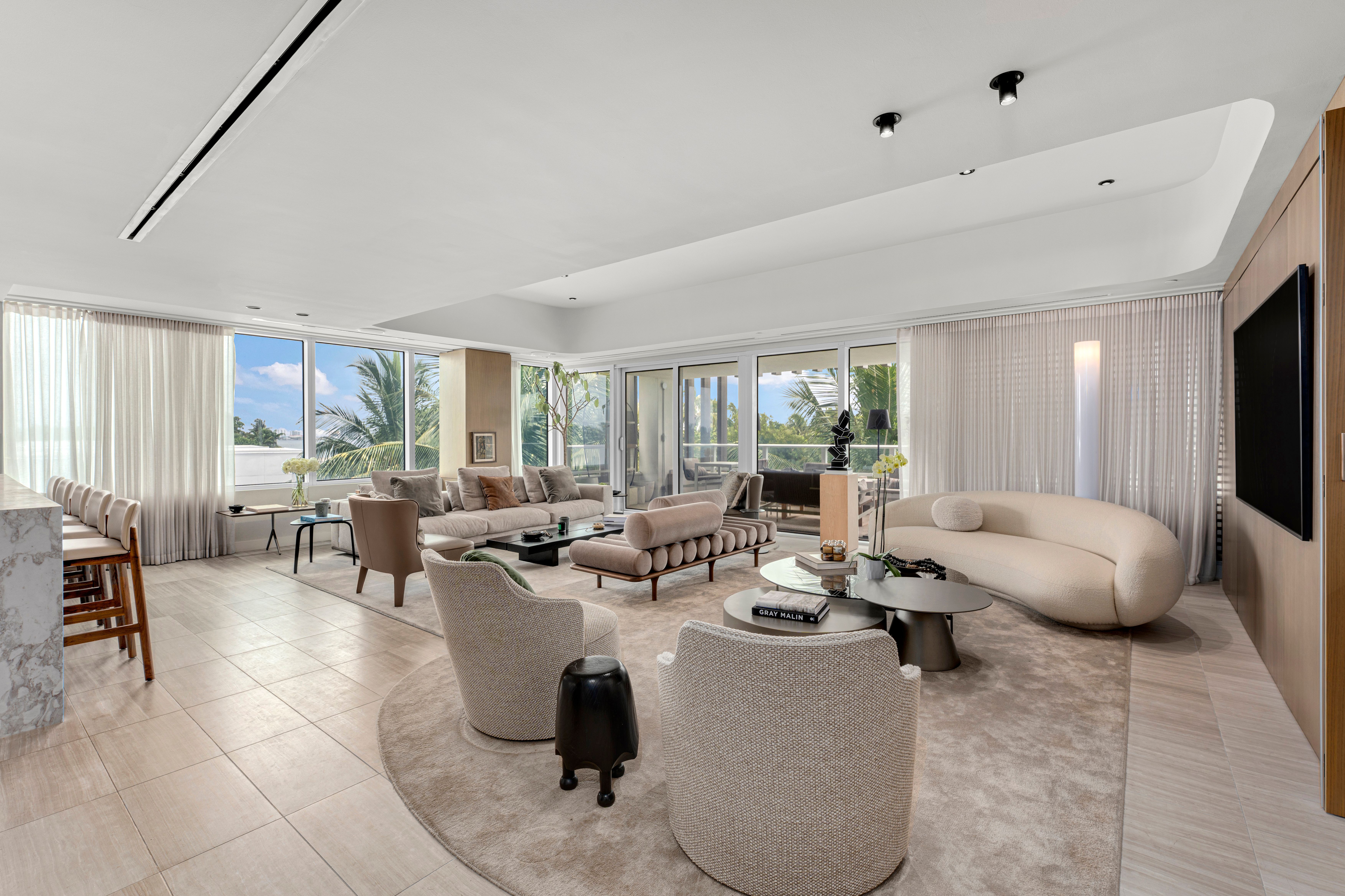 4701 N Meridian Avenue Miami Beach FL 33140