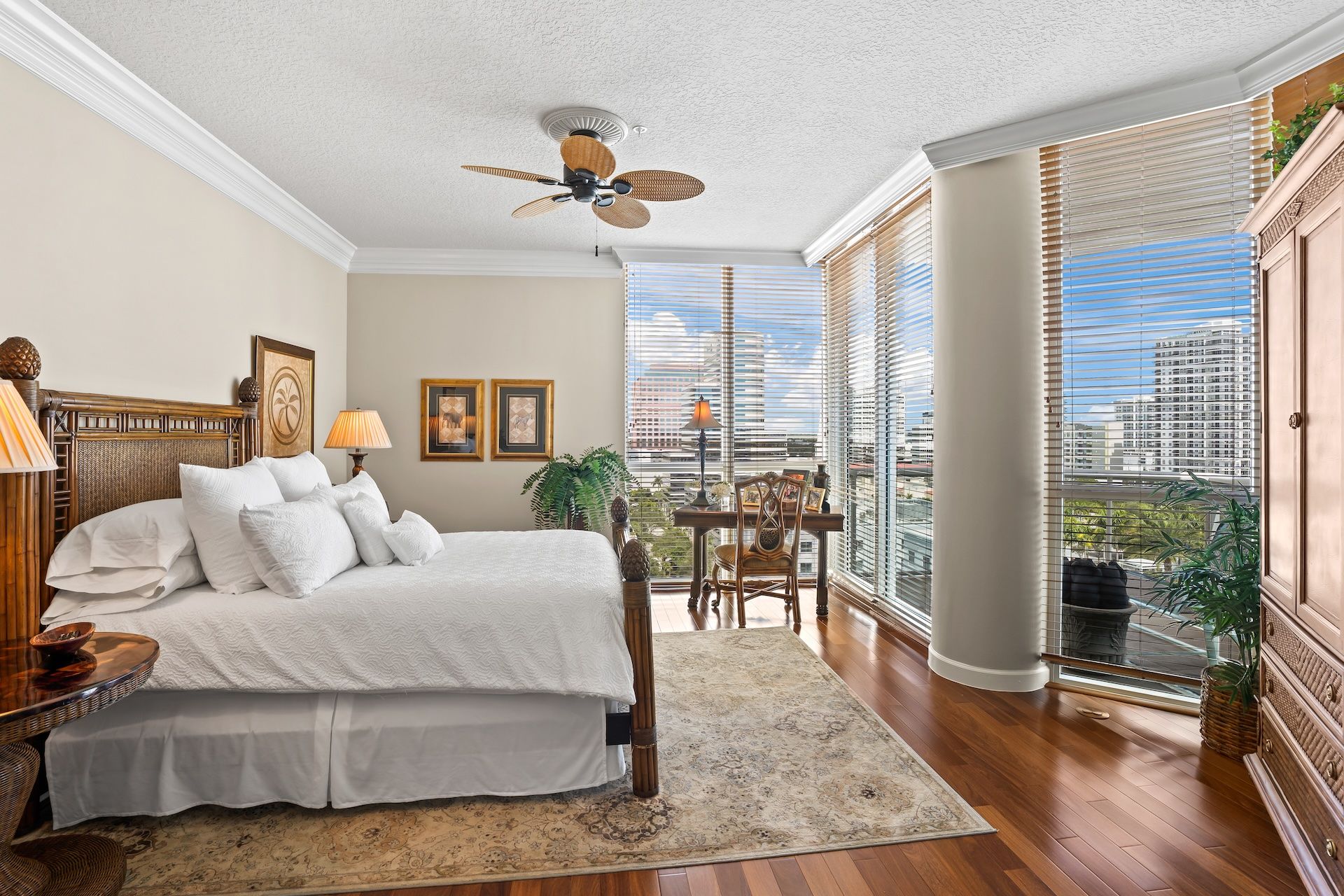 111 SE 8th Avenue Fort Lauderdale FL 33301