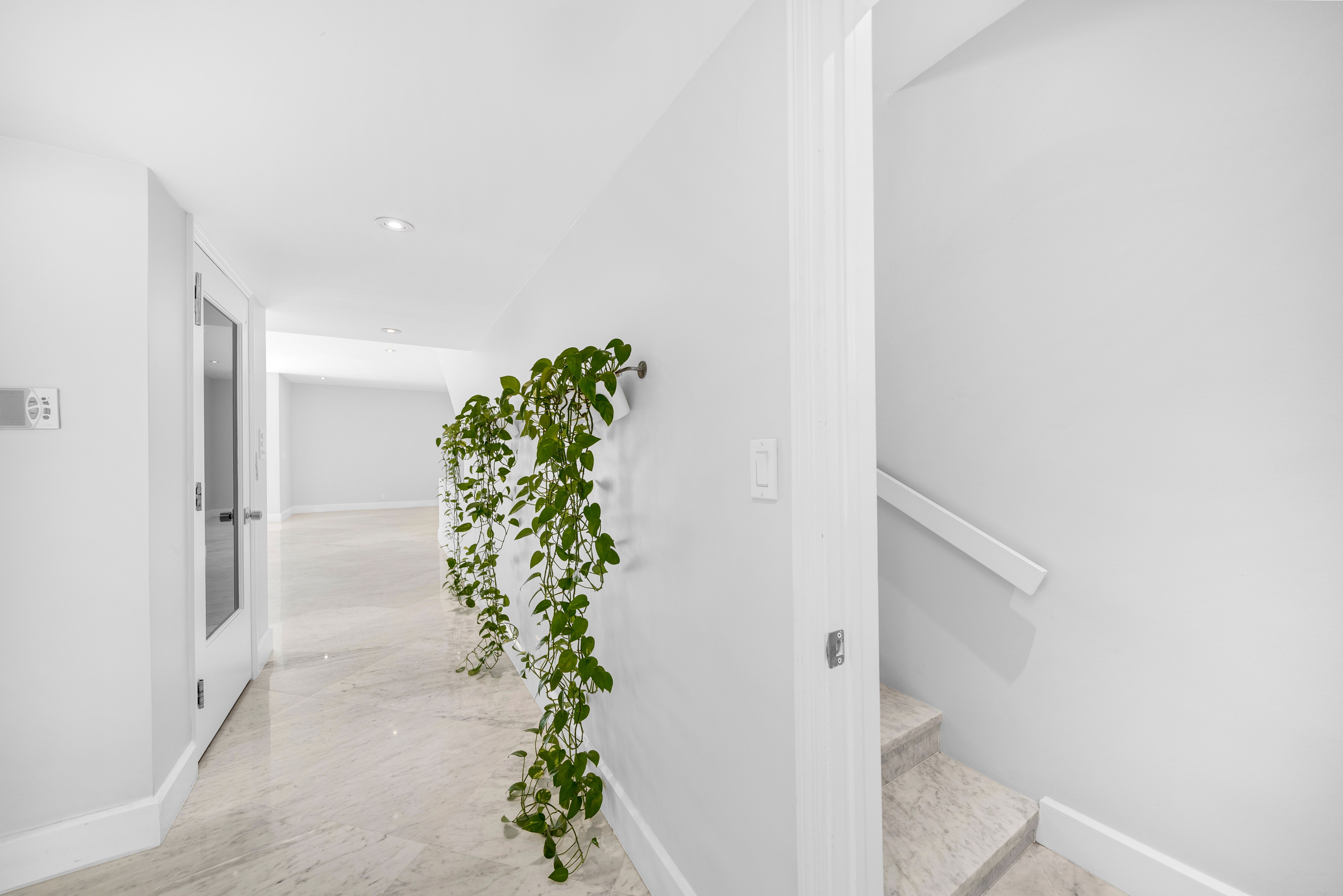 1558 NE Quayside Terrace Miami FL 33138