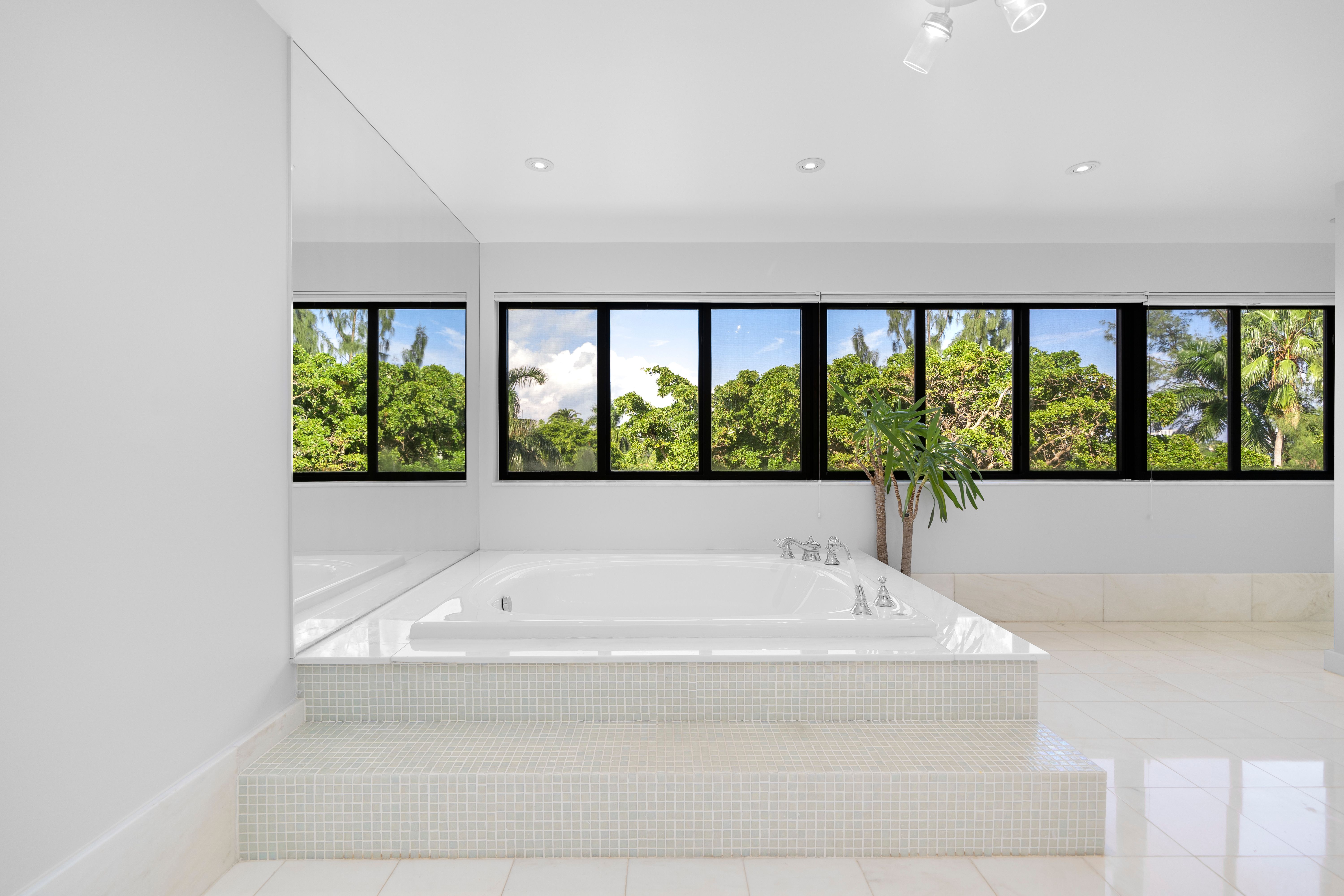 1558 NE Quayside Terrace Miami FL 33138