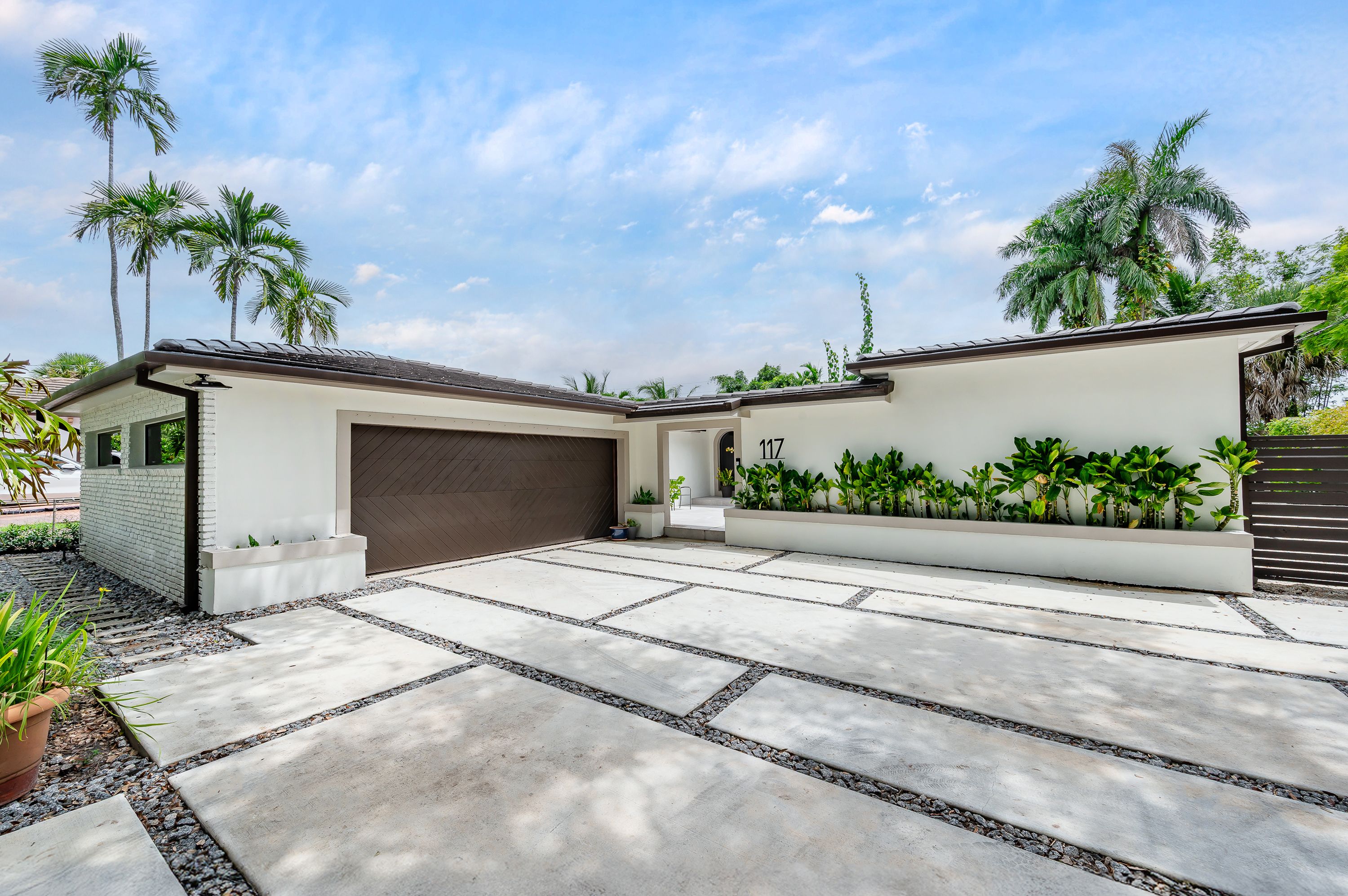 117 S Royal Poinciana Boulevard Miami Springs FL 33166
