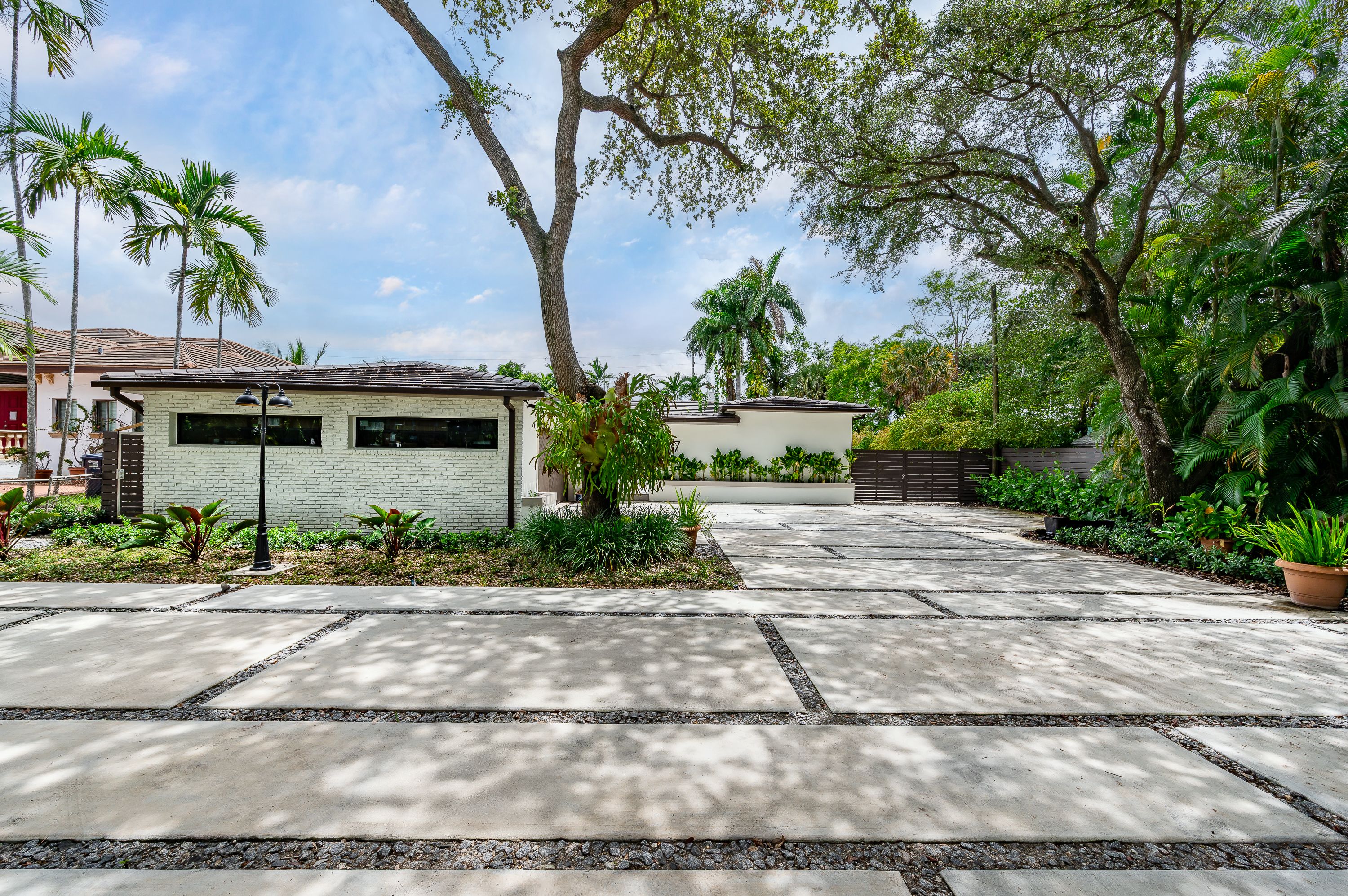 117 S Royal Poinciana Boulevard Miami Springs FL 33166