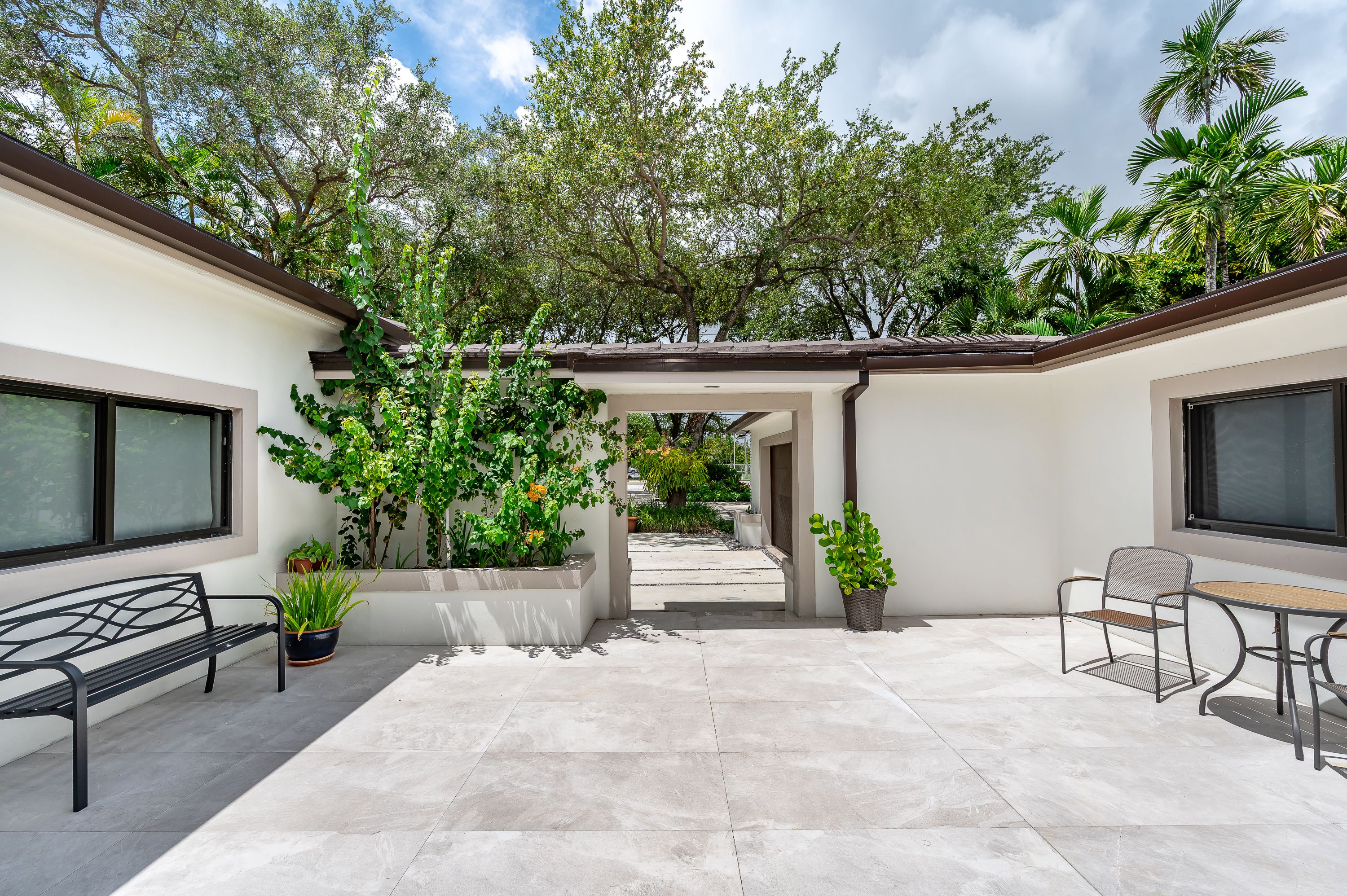 117 S Royal Poinciana Boulevard Miami Springs FL 33166