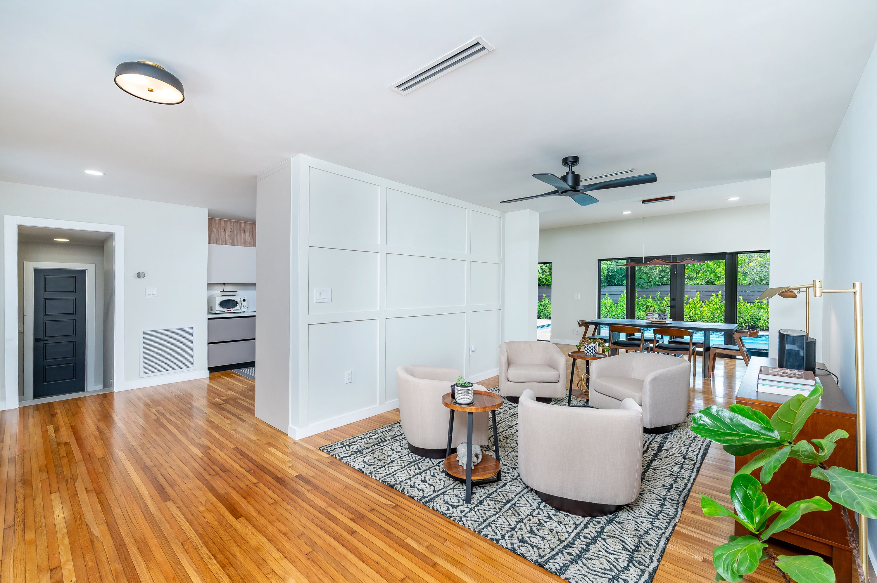 117 S Royal Poinciana Boulevard Miami Springs FL 33166