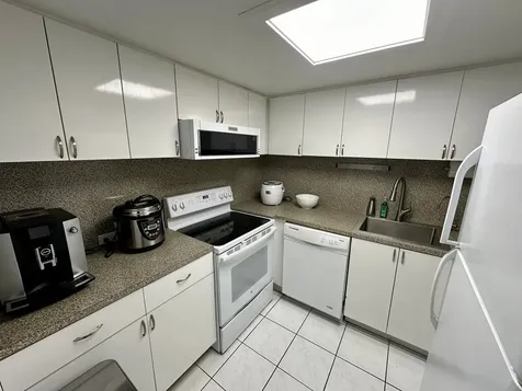 7441 Wayne Avenue Miami FL 33141