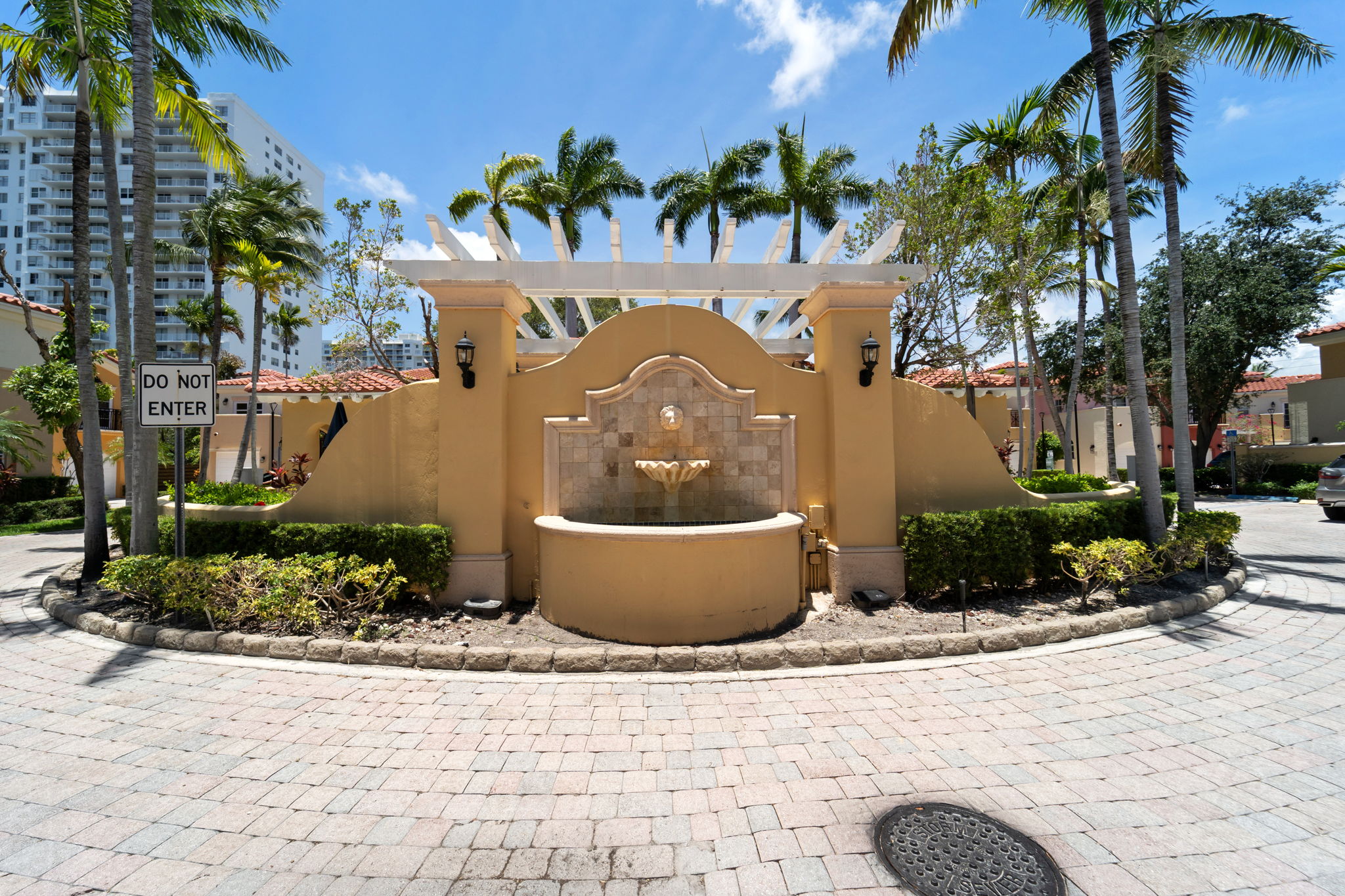 18475 NE 30th Place Aventura FL 33160