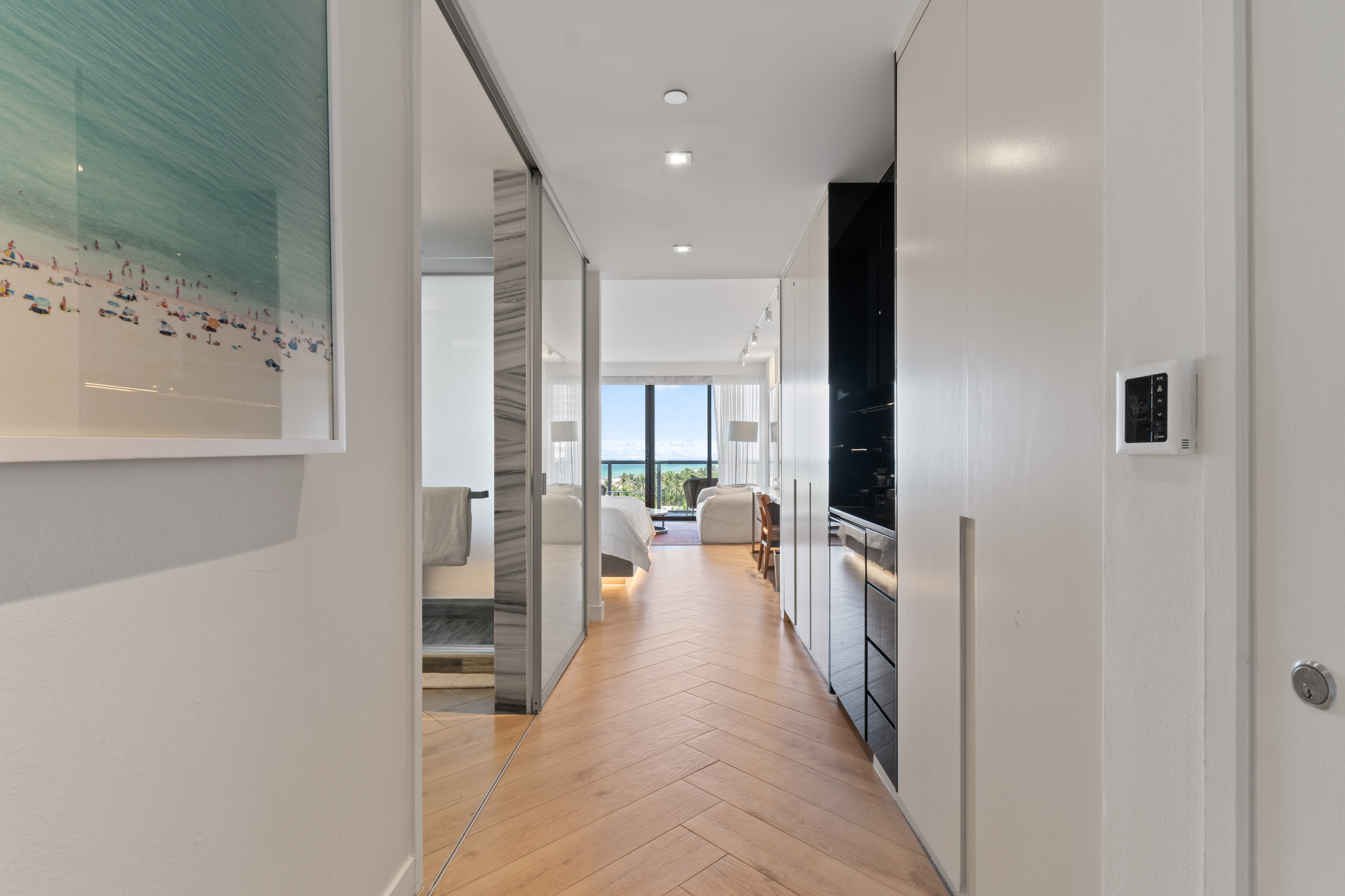 2201 Collins Avenue Miami Beach FL 33139