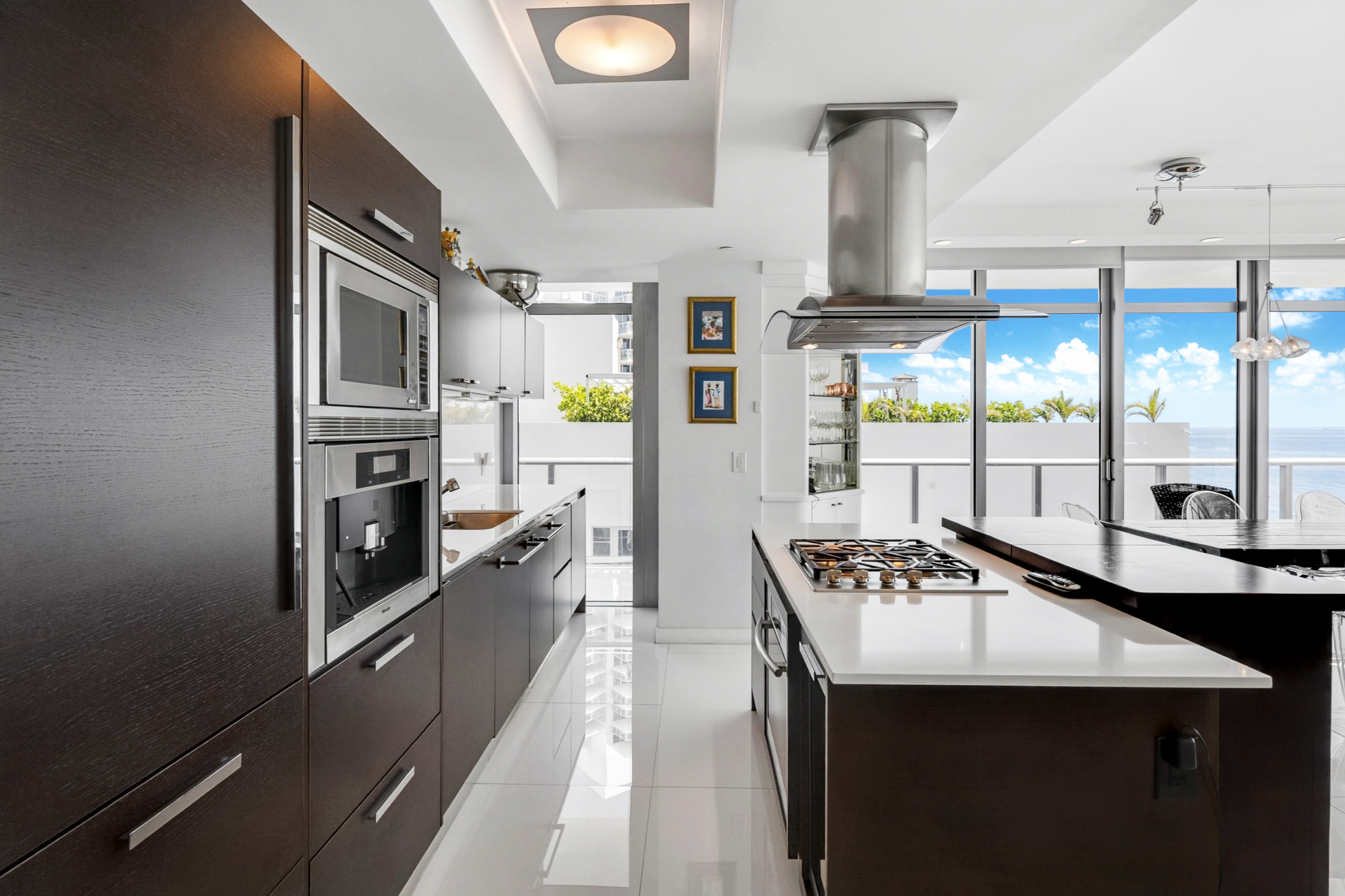 3737 Collins Avenue Miami Beach FL 33140