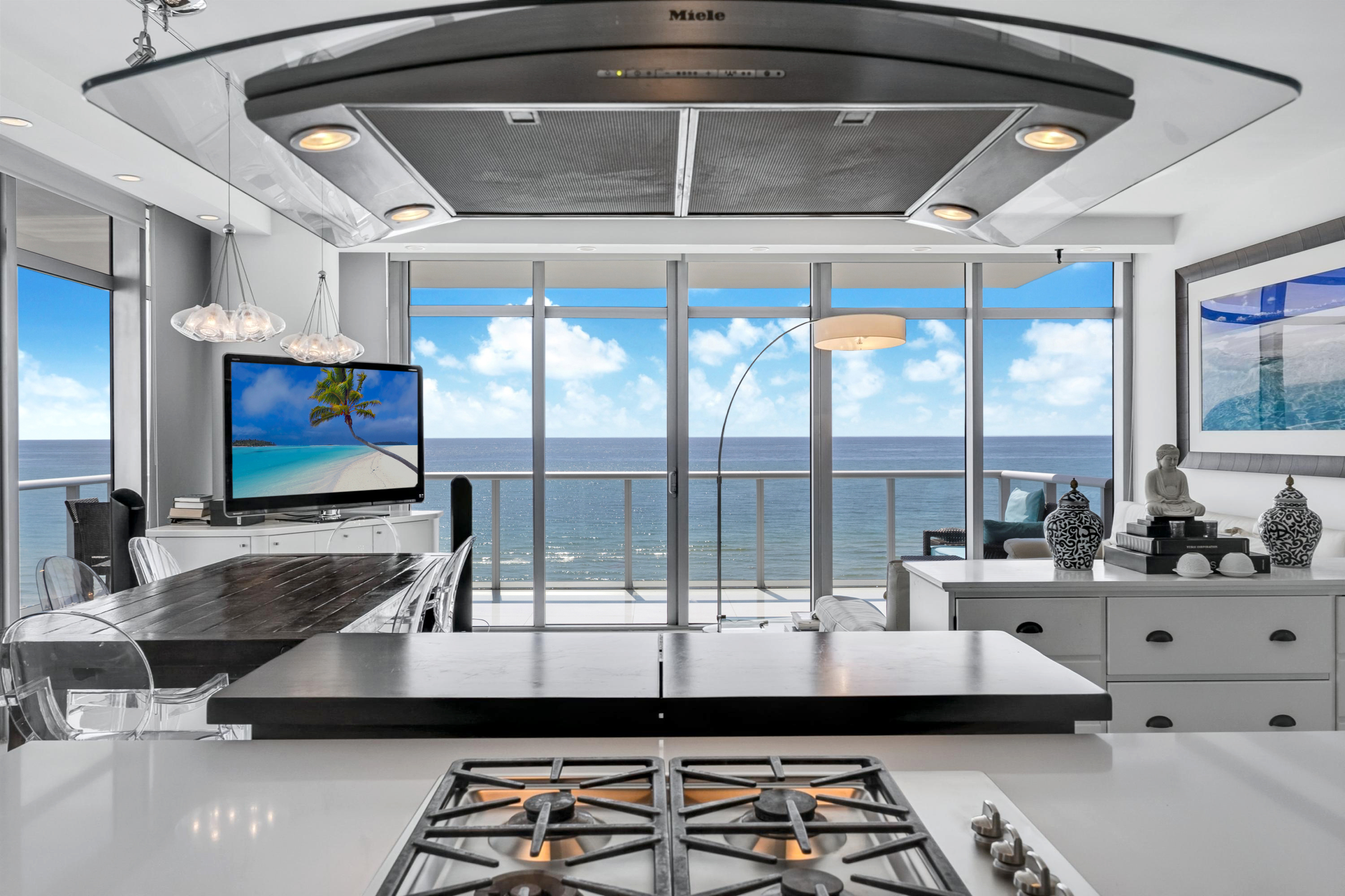 3737 Collins Avenue Miami Beach FL 33140