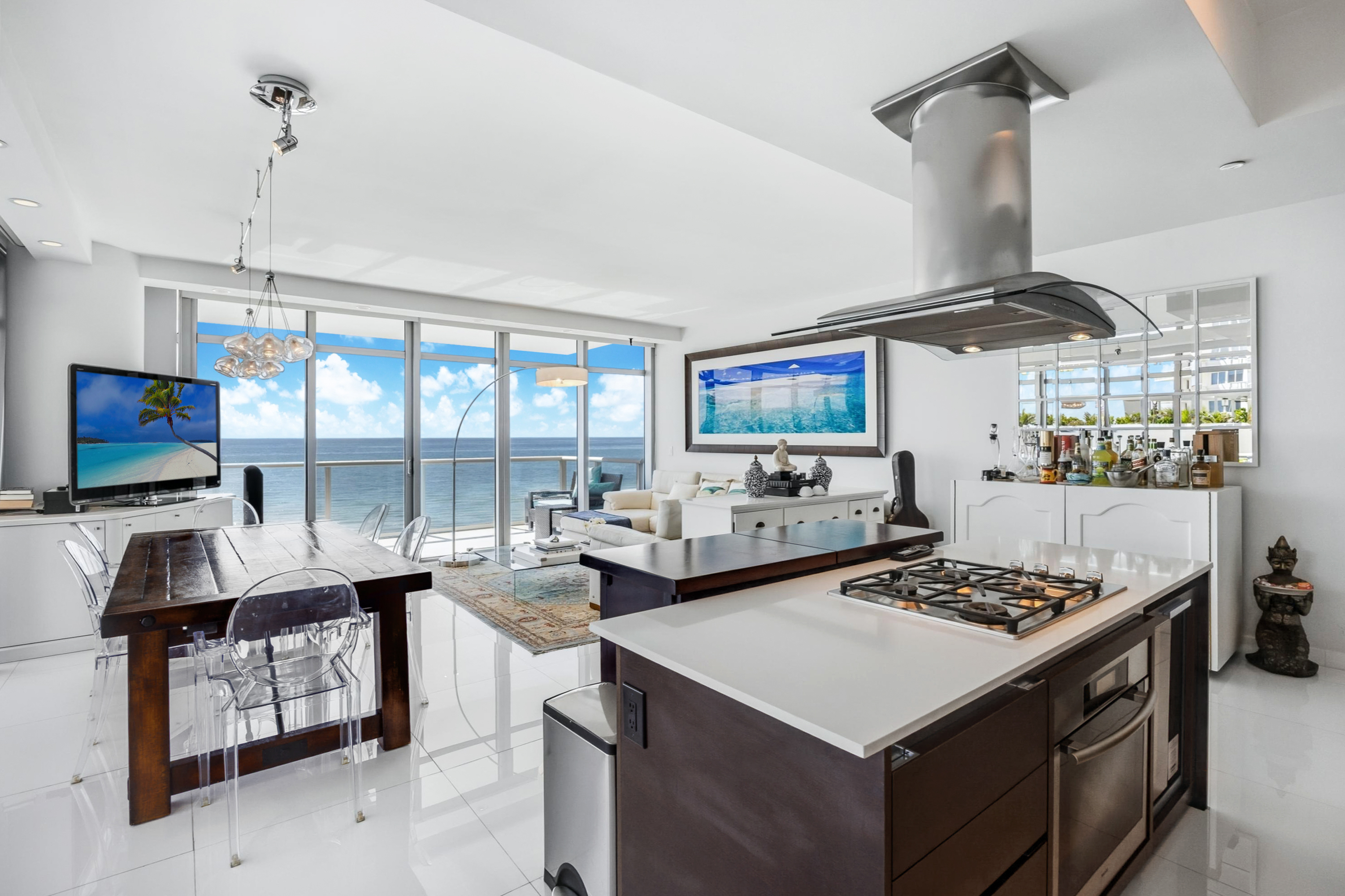 3737 Collins Avenue Miami Beach FL 33140