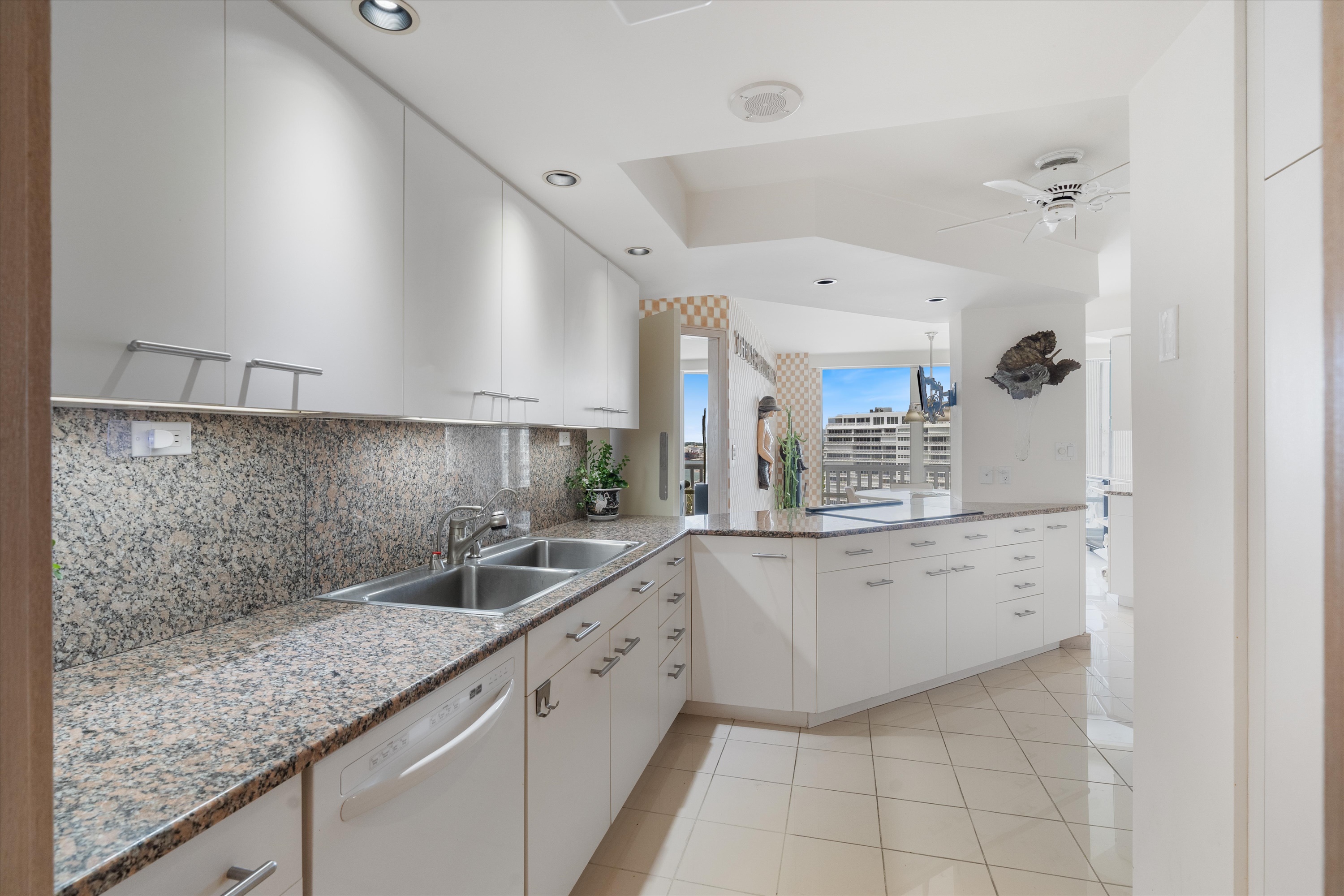 2200 S Ocean Lane Fort Lauderdale FL 33316