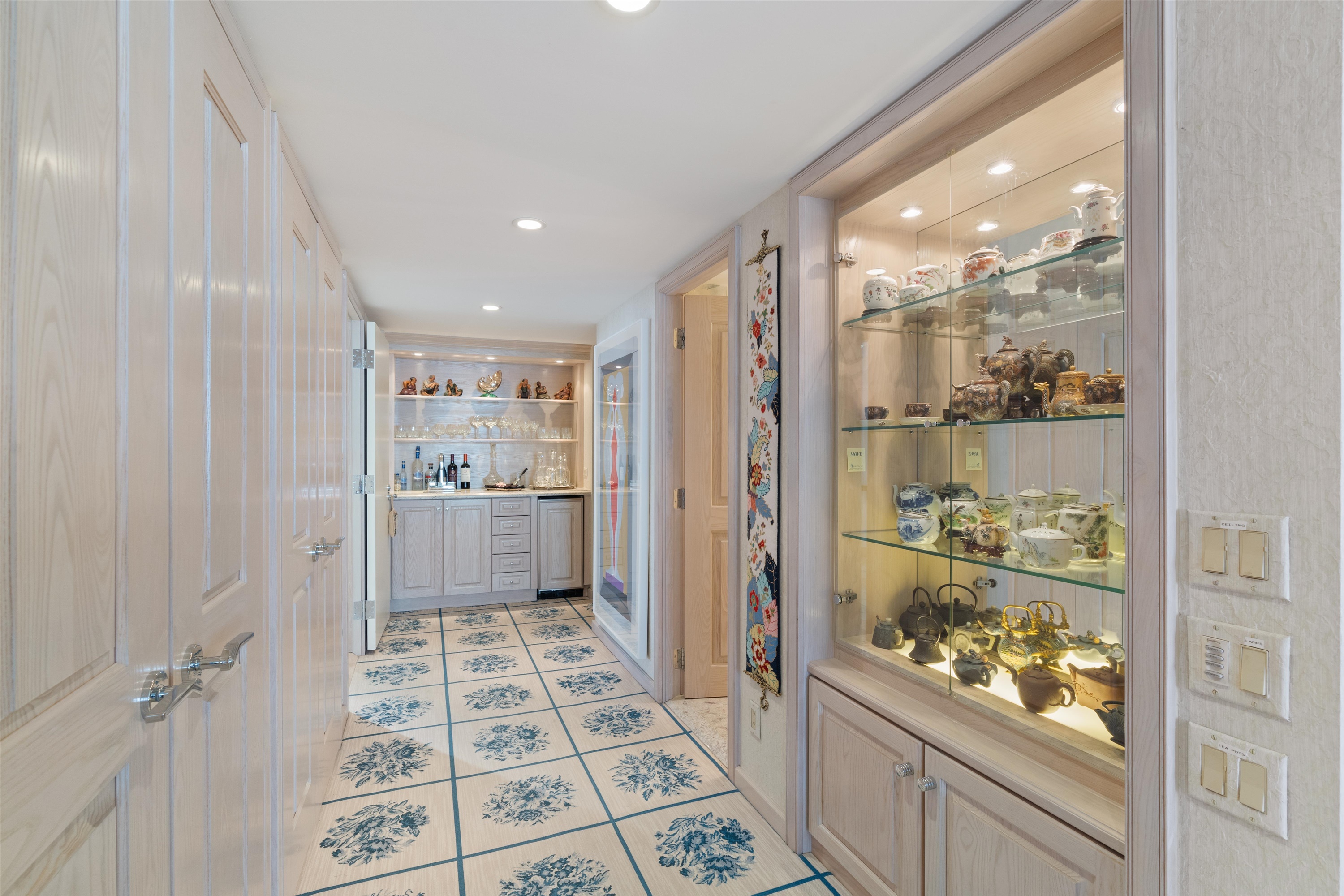 2200 S Ocean Lane Fort Lauderdale FL 33316