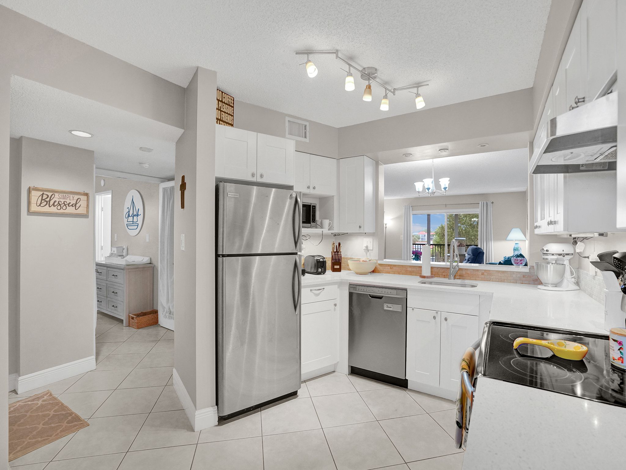 2208 S Cypress Bend Drive Pompano Beach FL 33069