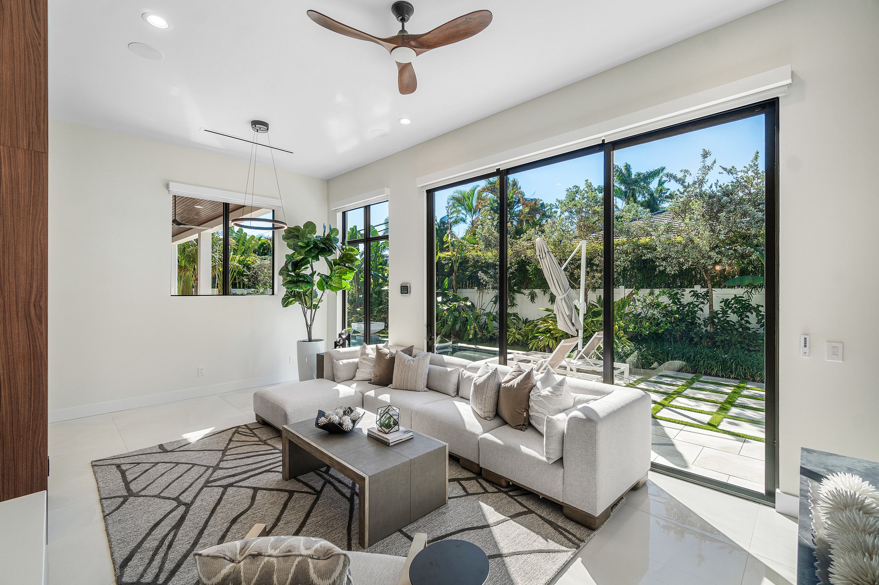 450 NE 10th Street Boca Raton FL 33432