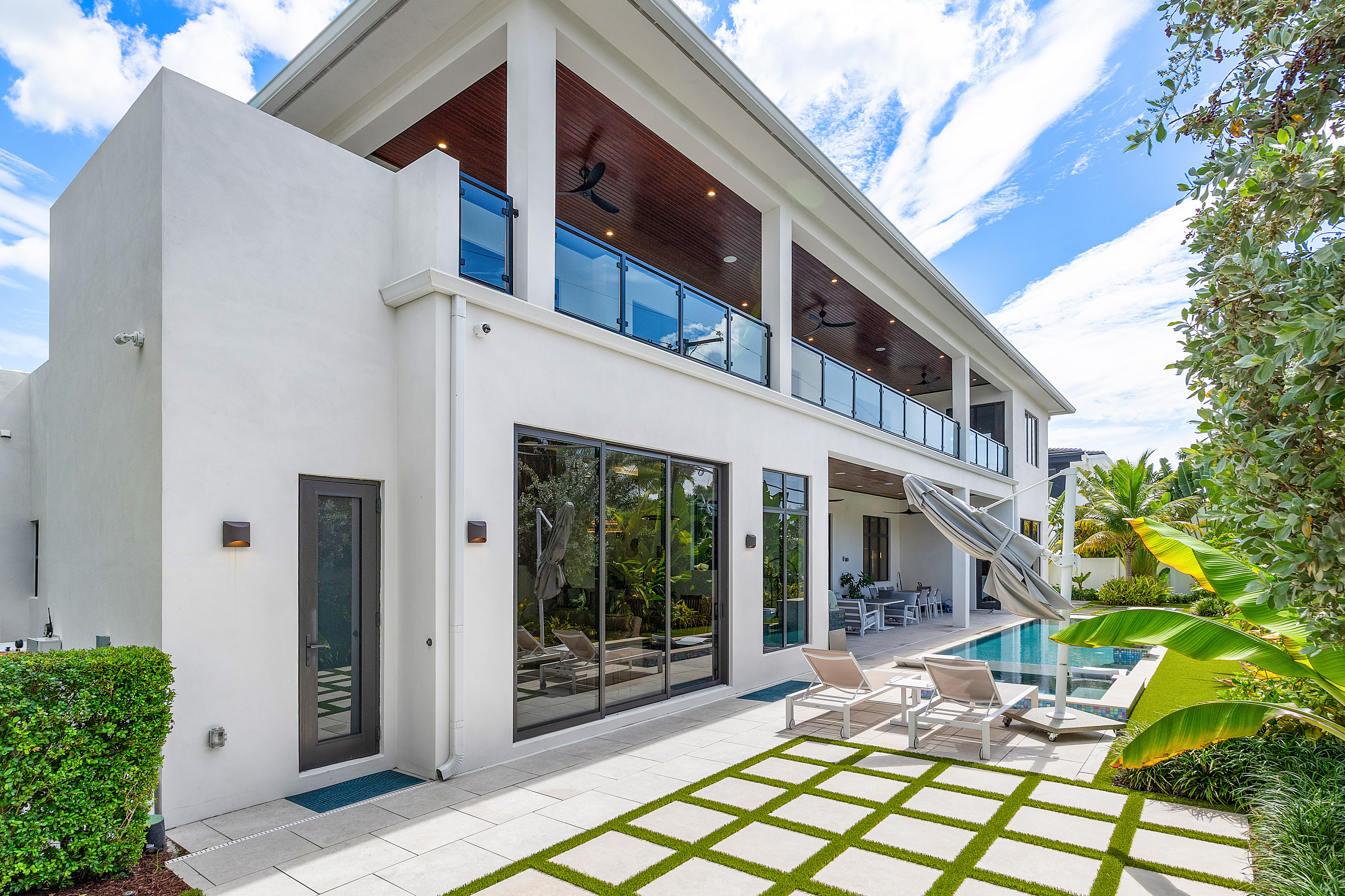 450 NE 10th Street Boca Raton FL 33432