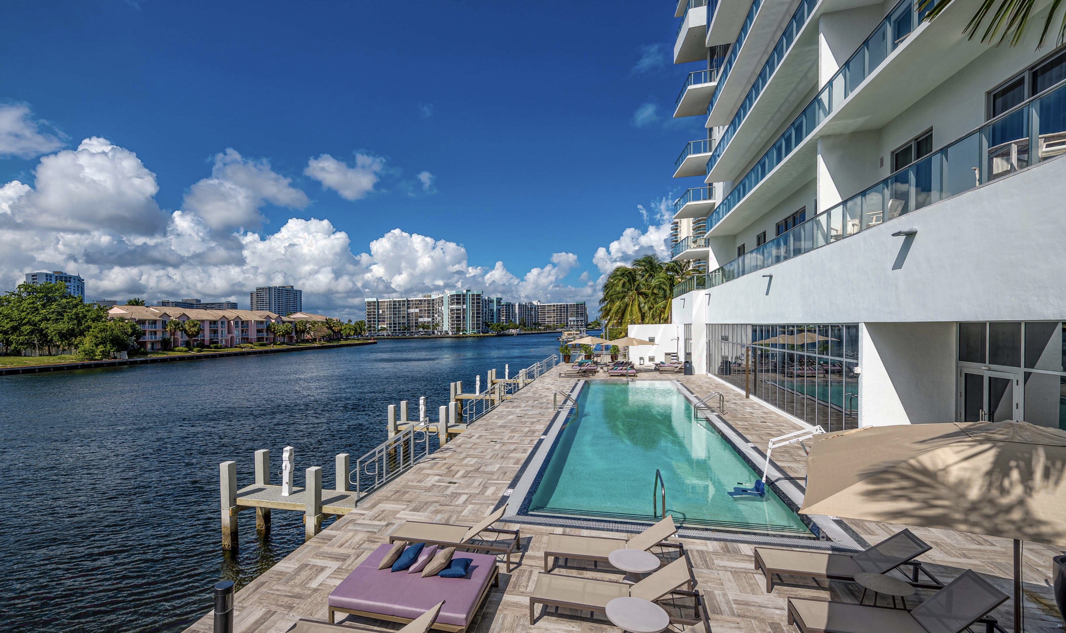 4010 S Ocean Drive Hollywood FL 33019