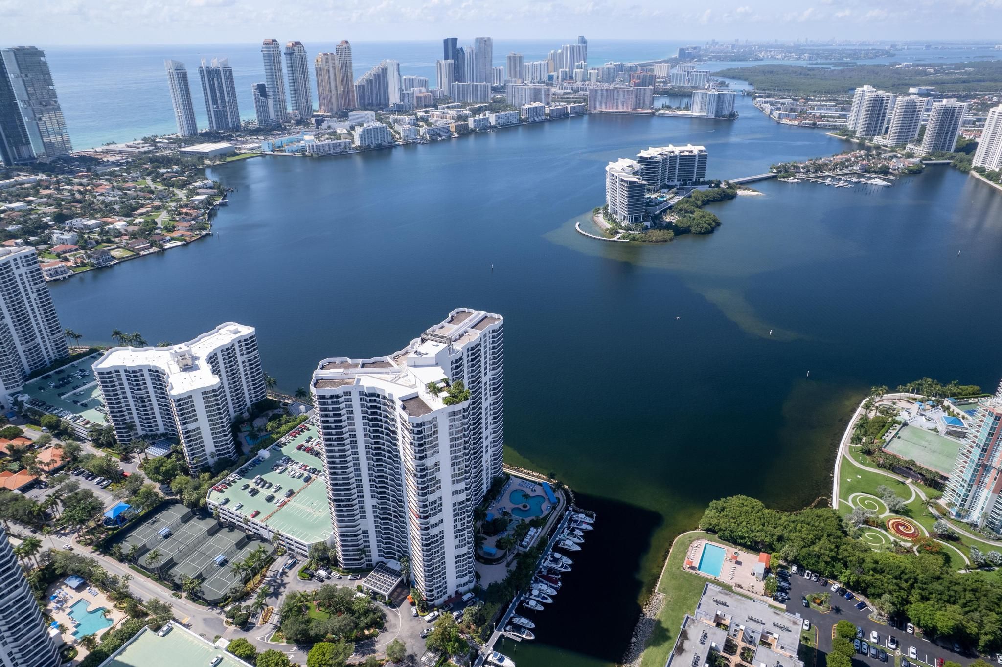 3530 Mystic Pointe Drive Aventura FL 33180