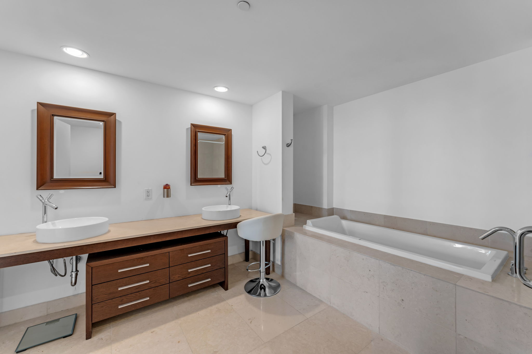 495 Brickell Avenue Miami FL 33131