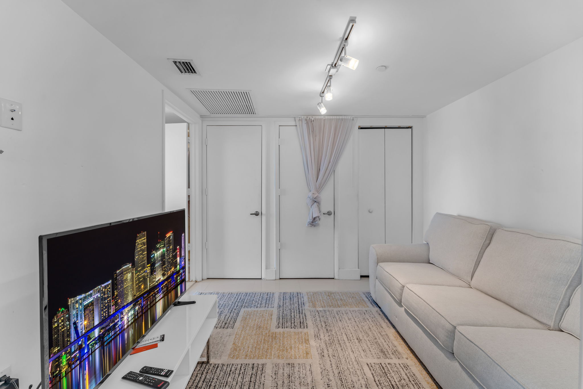 495 Brickell Avenue Miami FL 33131