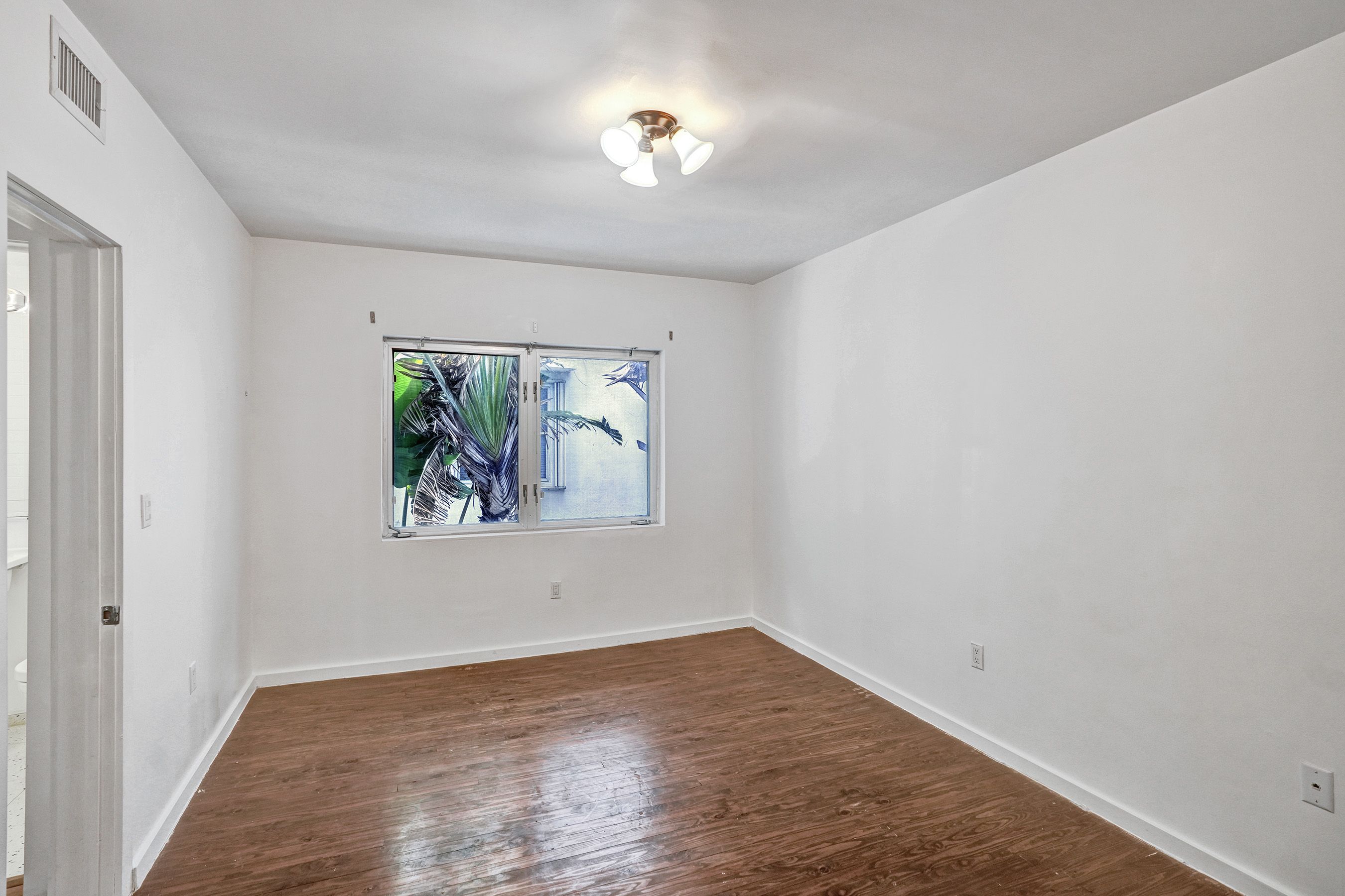 1616 Euclid Avenue Miami Beach FL 33139
