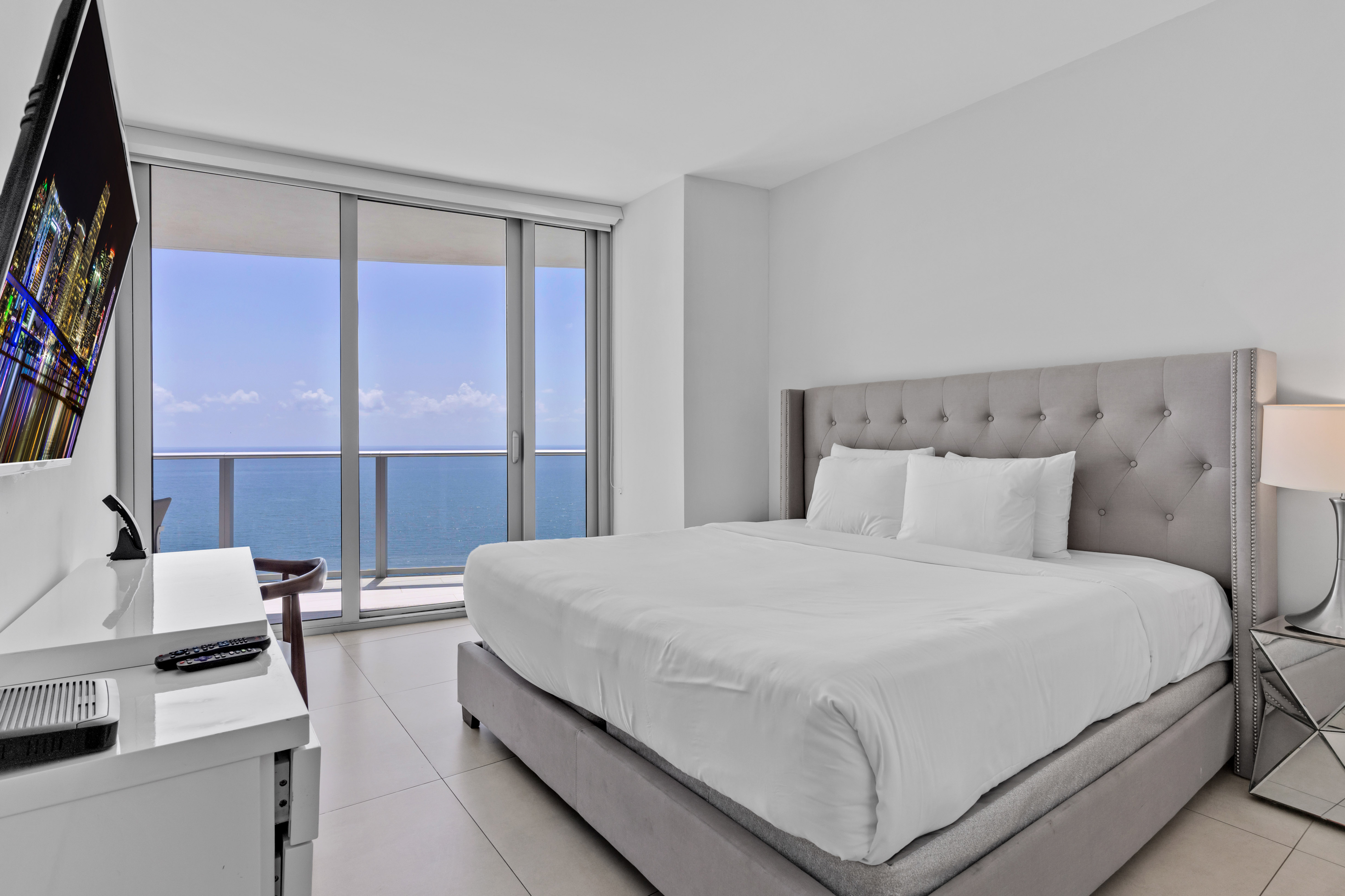 4111 S Ocean Drive Hollywood FL 33019