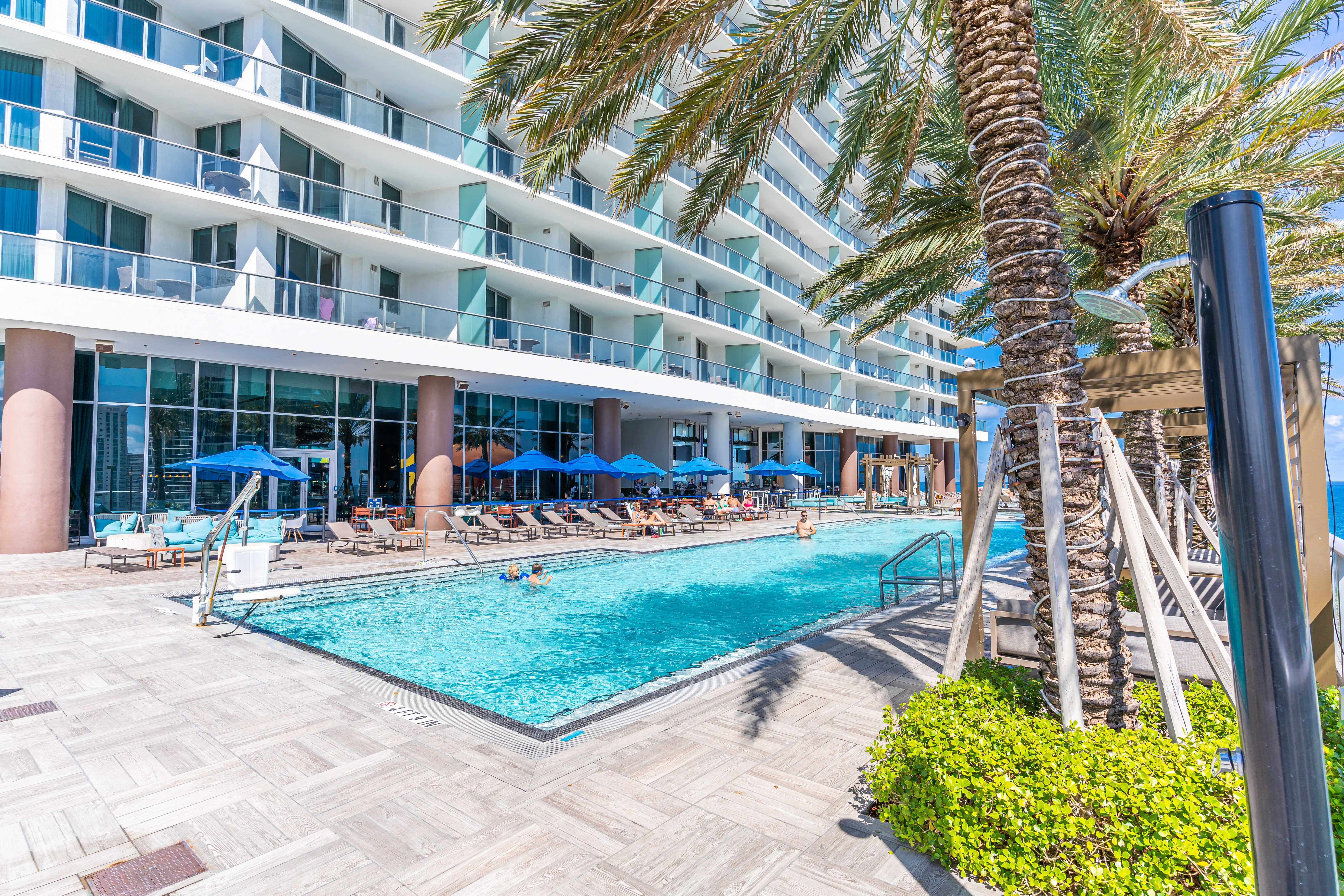 4111 S Ocean Drive Hollywood FL 33019