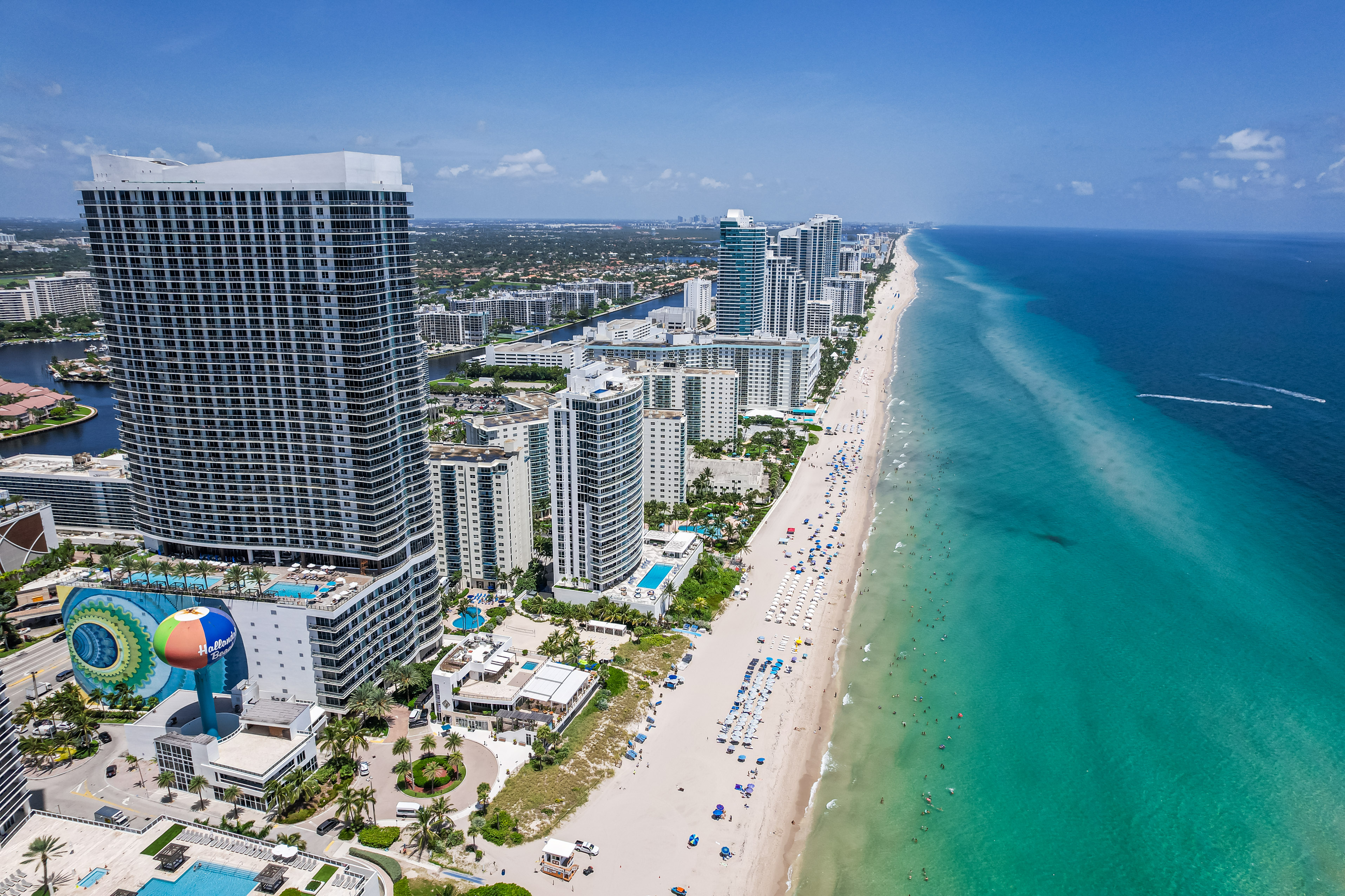 4111 S Ocean Drive Hollywood FL 33019