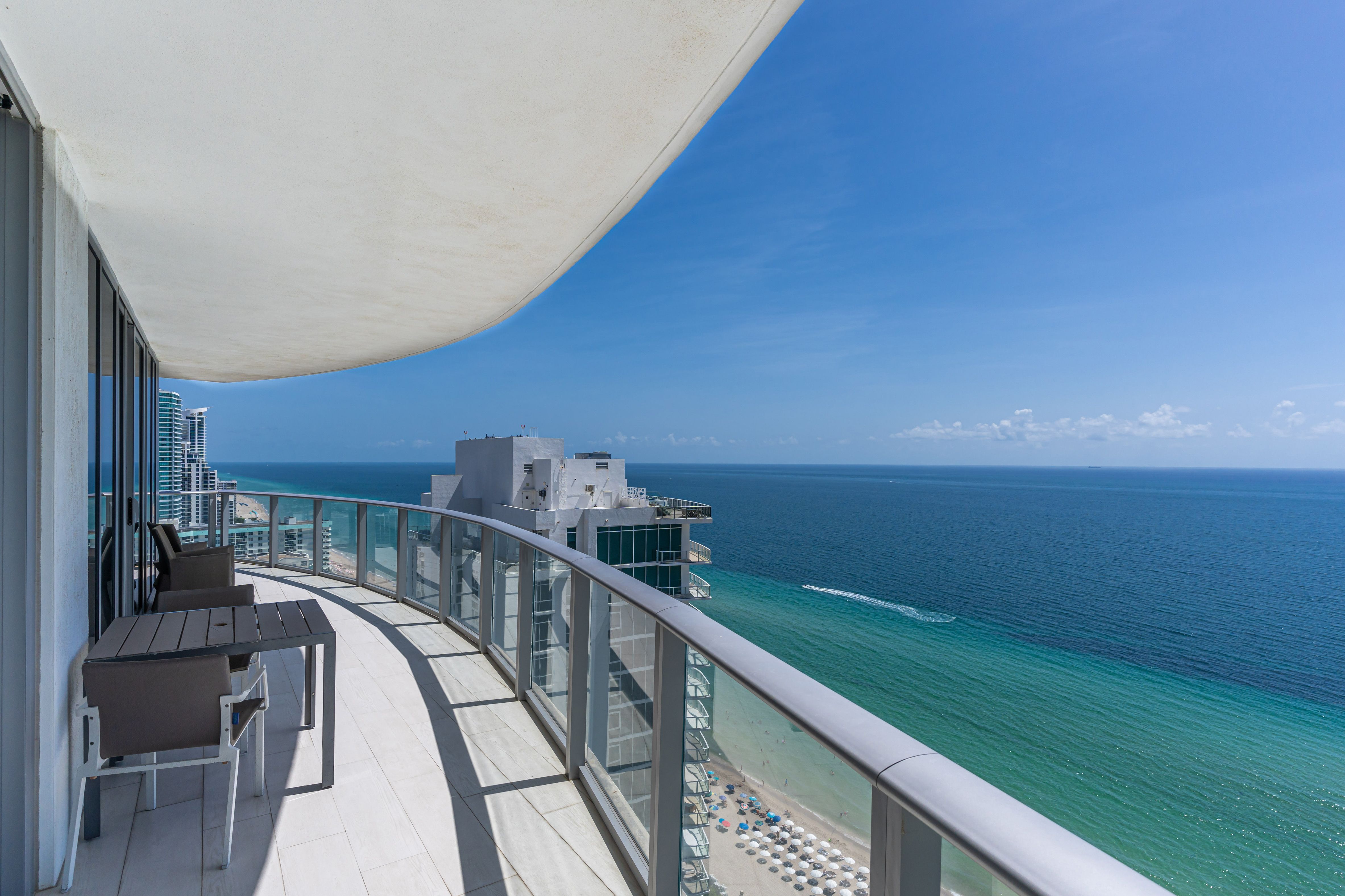 4111 S Ocean Drive Hollywood FL 33019
