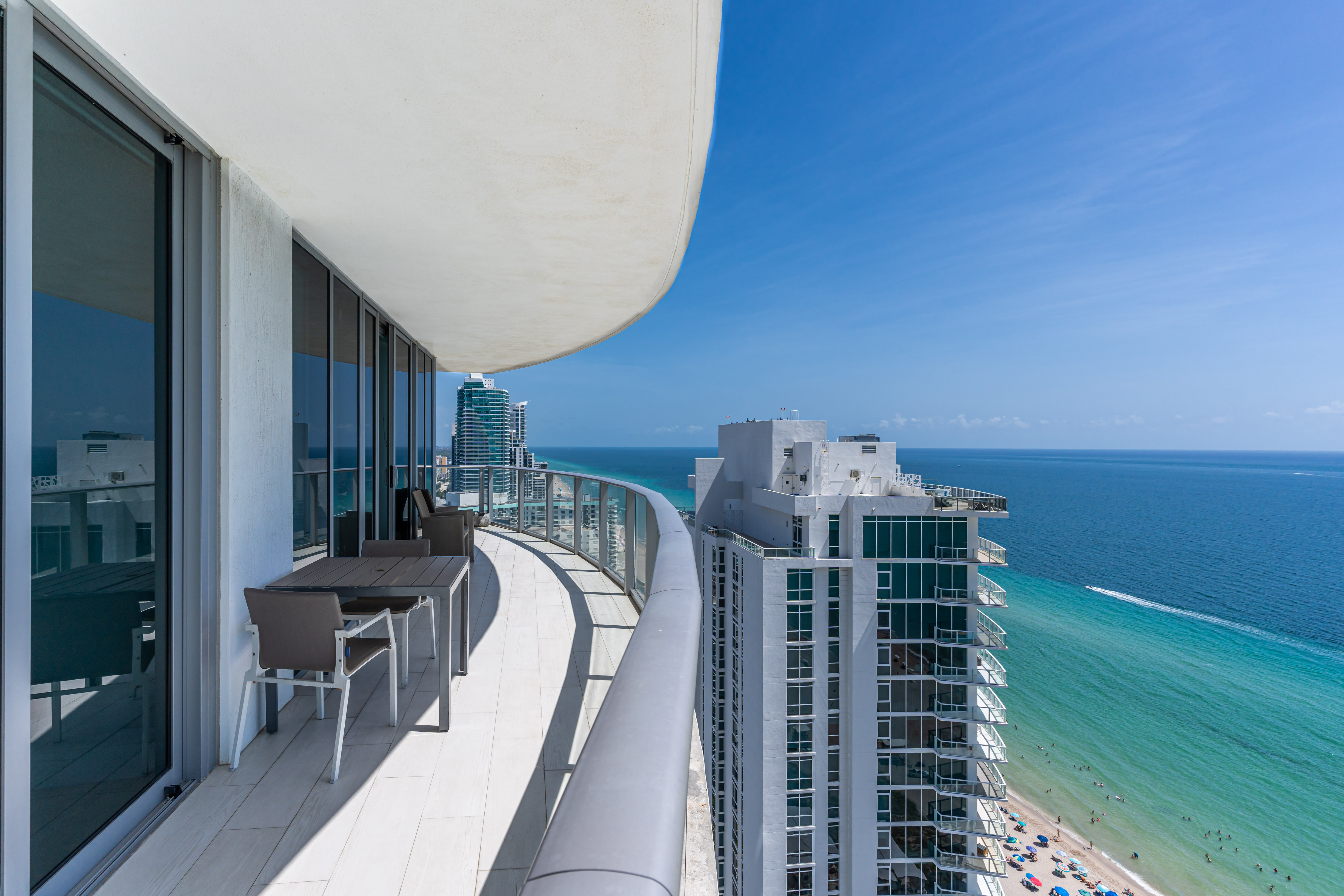 4111 S Ocean Drive Hollywood FL 33019