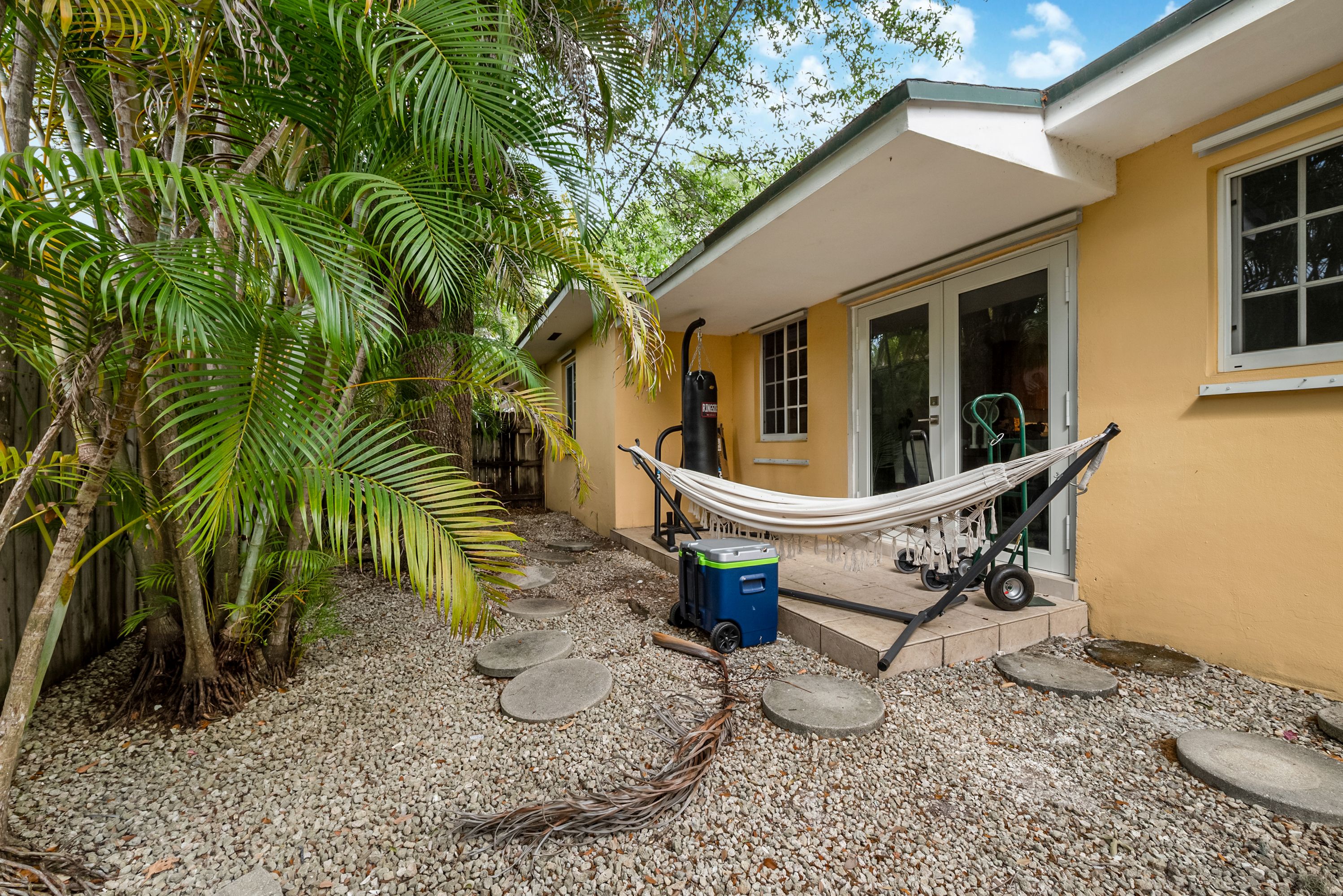 2960 Whitehead Street Coconut Grove FL 33133
