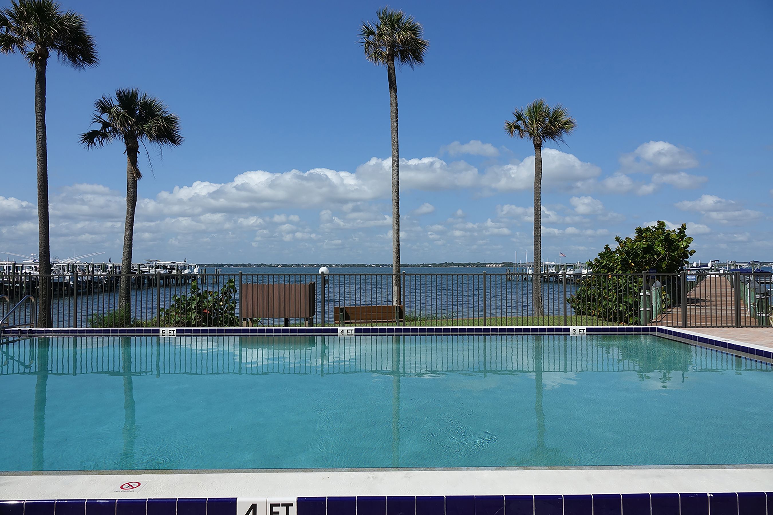 4490 NE Sandpebble Trace Stuart FL 34996