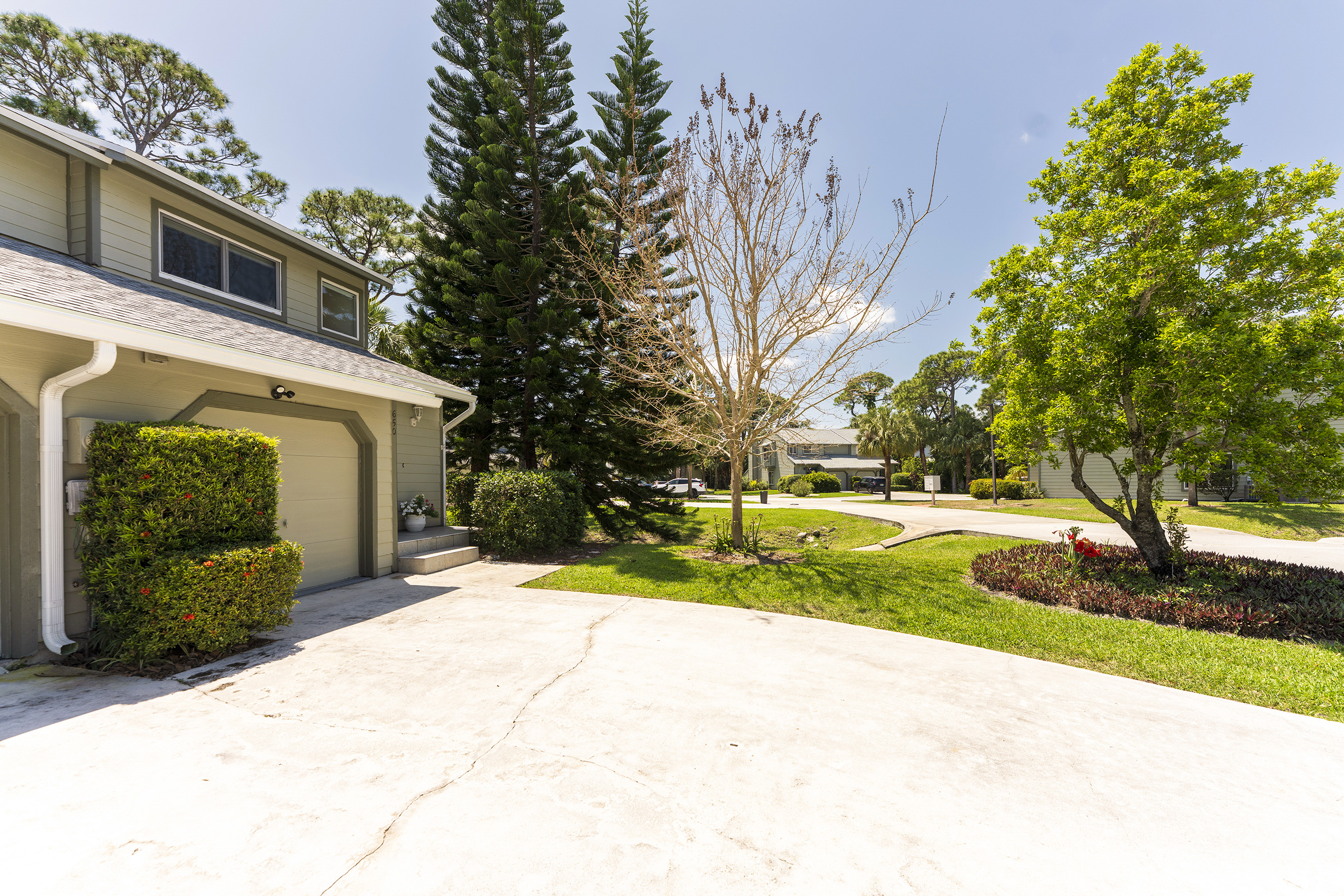 650 NE Wax Myrtle Way Jensen Beach FL 34957