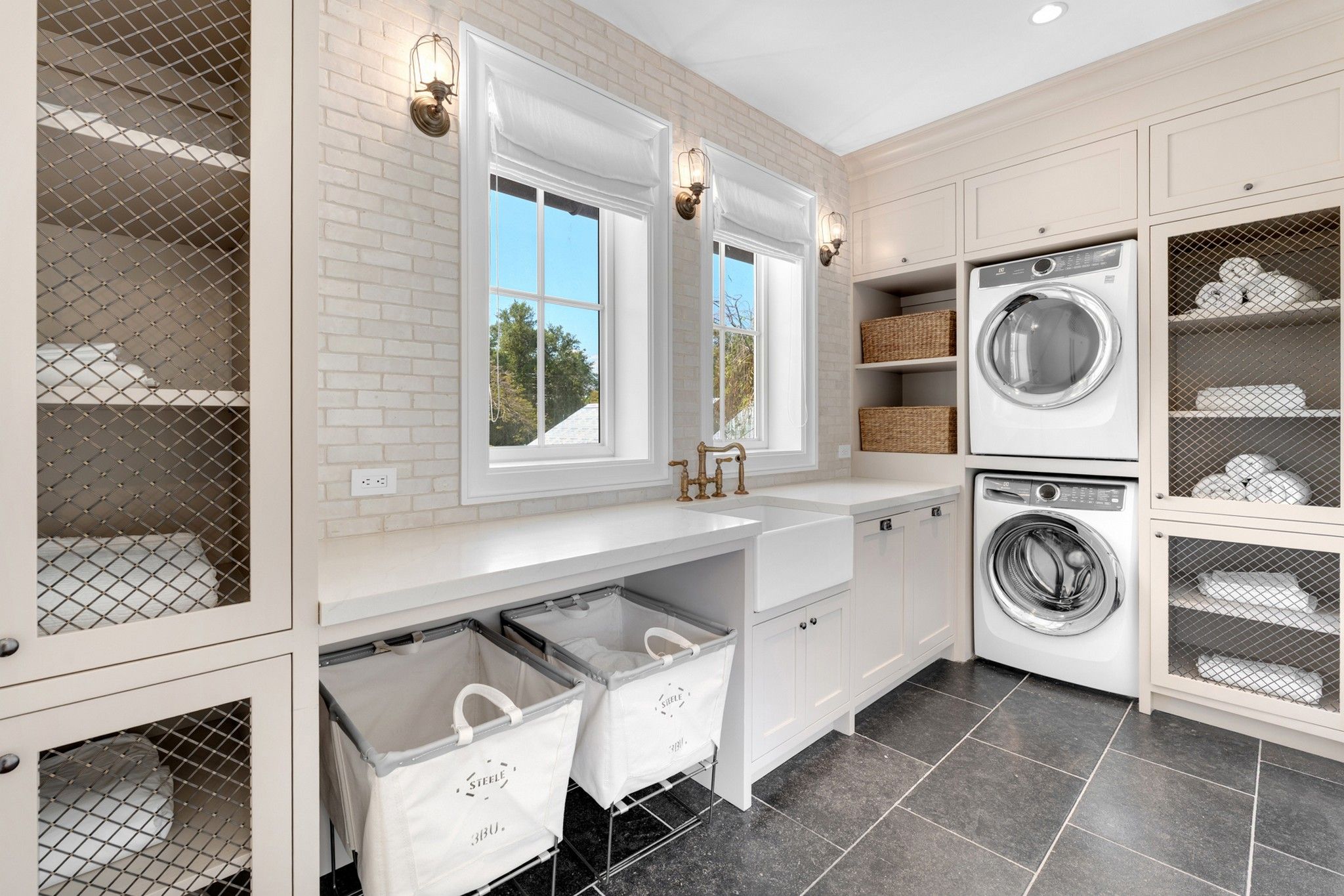 7393 SW 79th Court Miami FL 33143