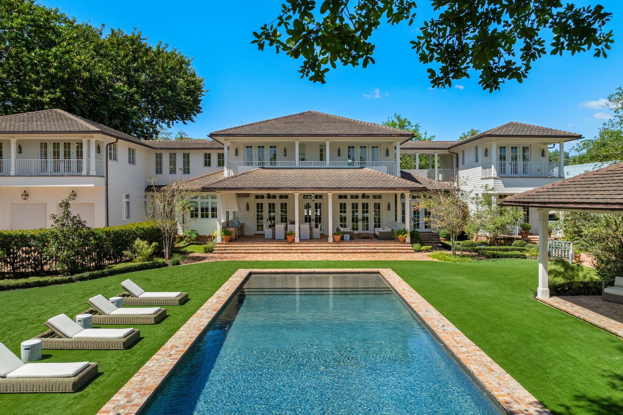 7393 SW 79th Court Miami FL 33143