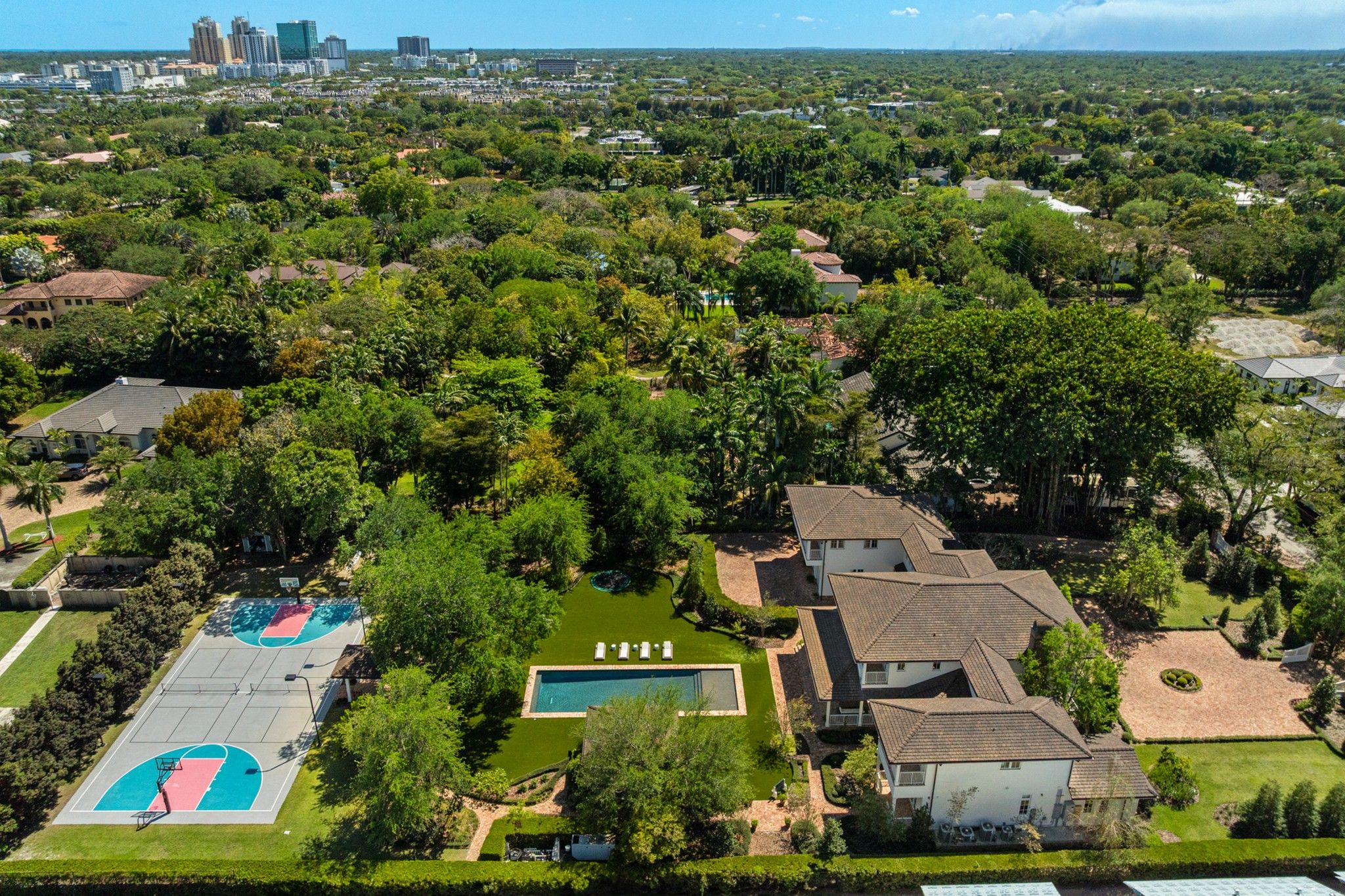 7393 SW 79th Court Miami FL 33143