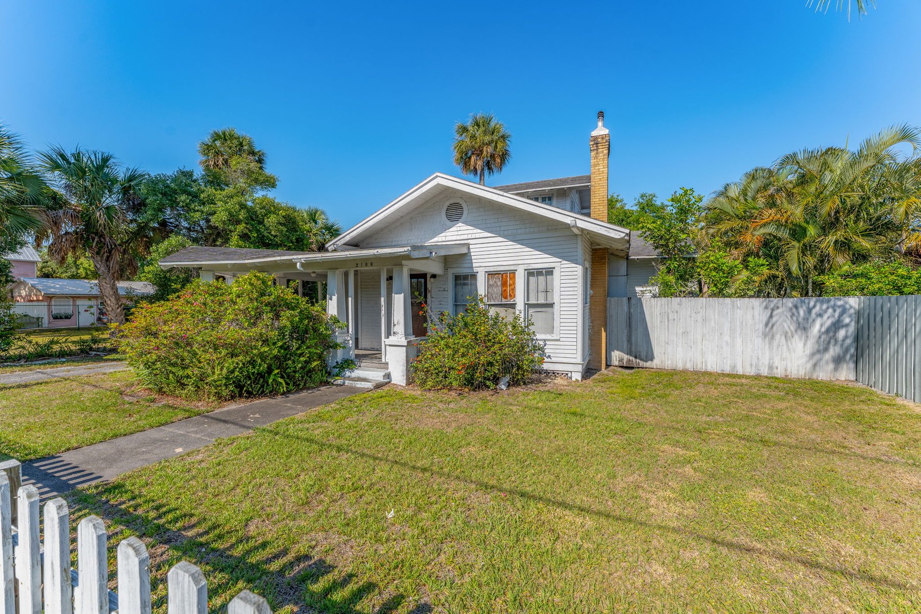 2106 Vernon Place Melbourne FL 32901