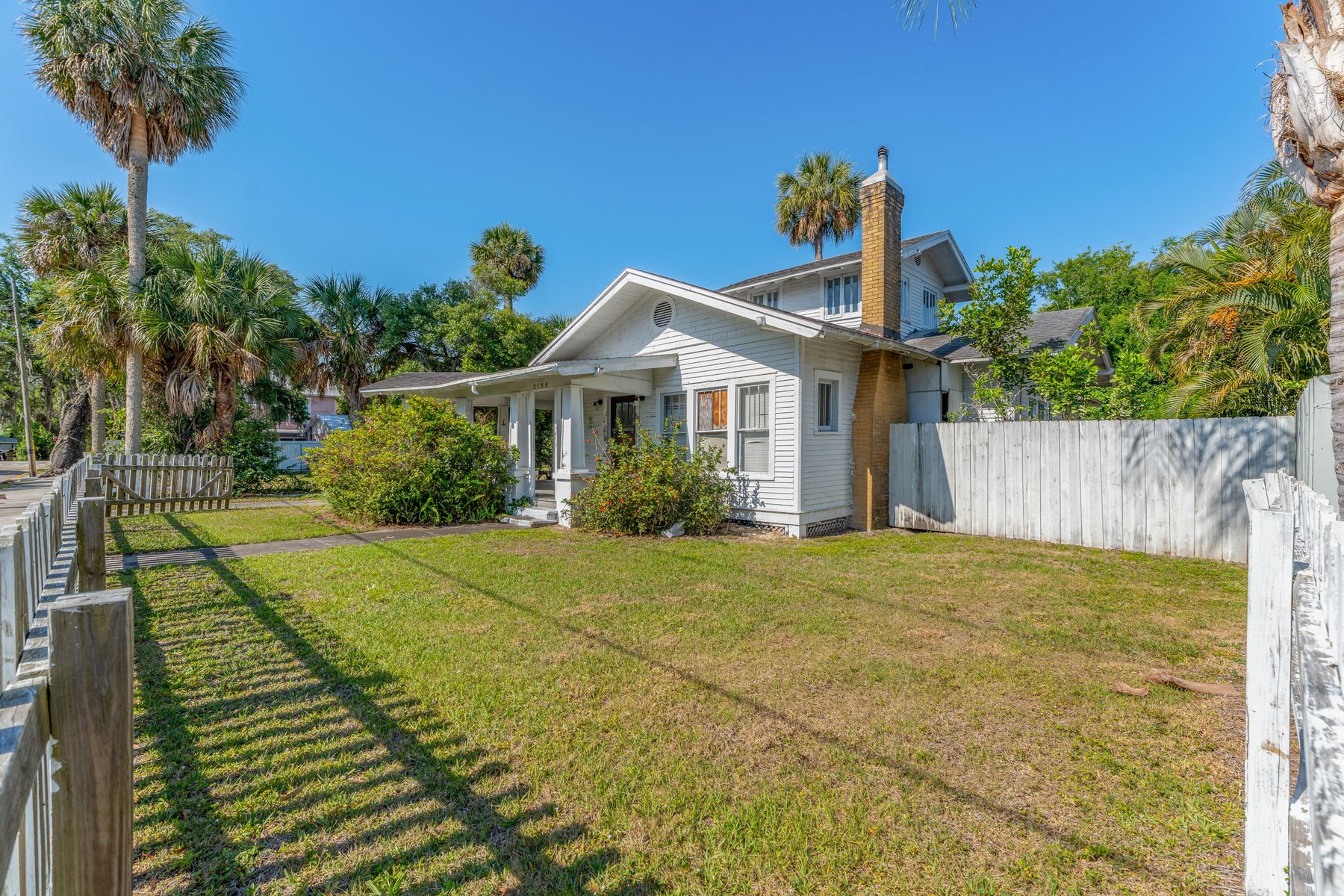 2106 Vernon Place Melbourne FL 32901