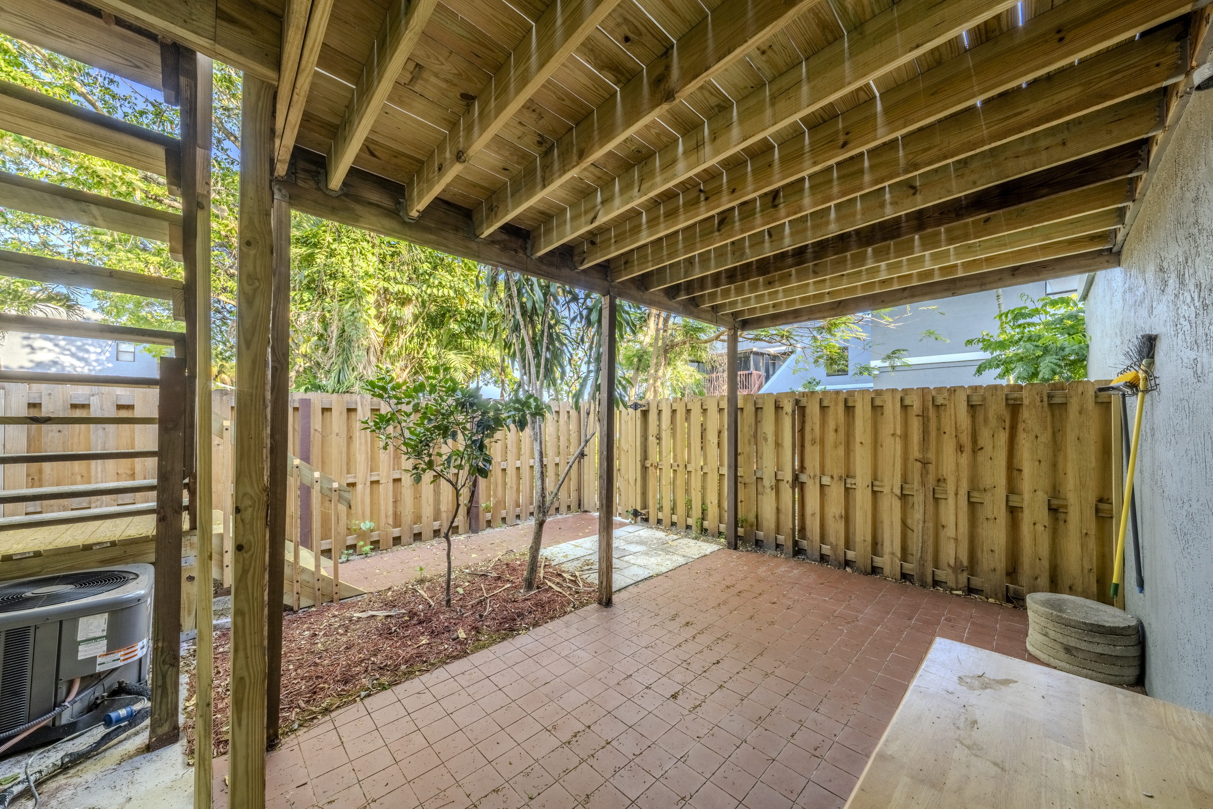 15 Crossings Circle Boynton Beach FL 33435