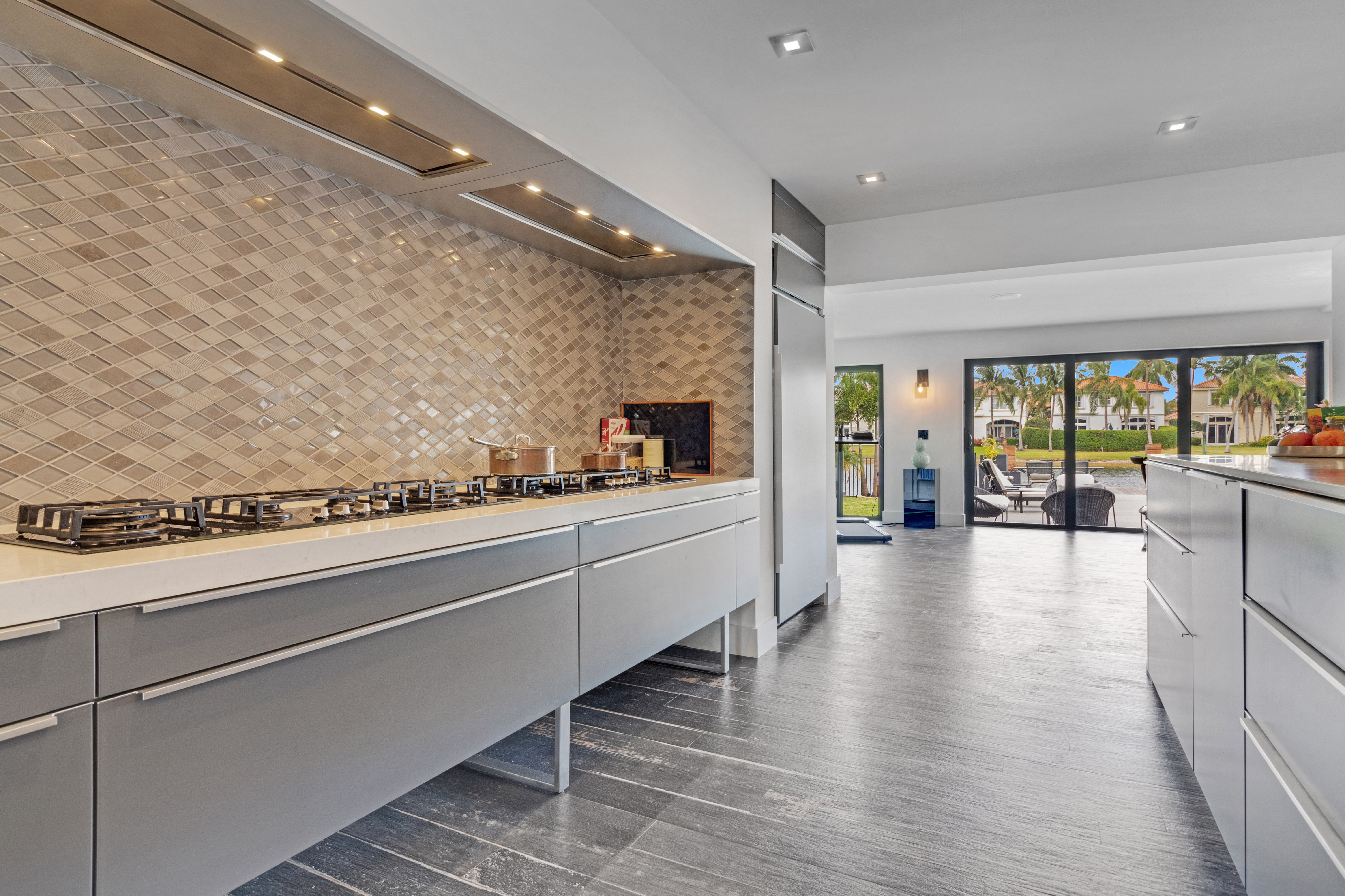1601 Diplomat Parkway Hollywood FL 33019