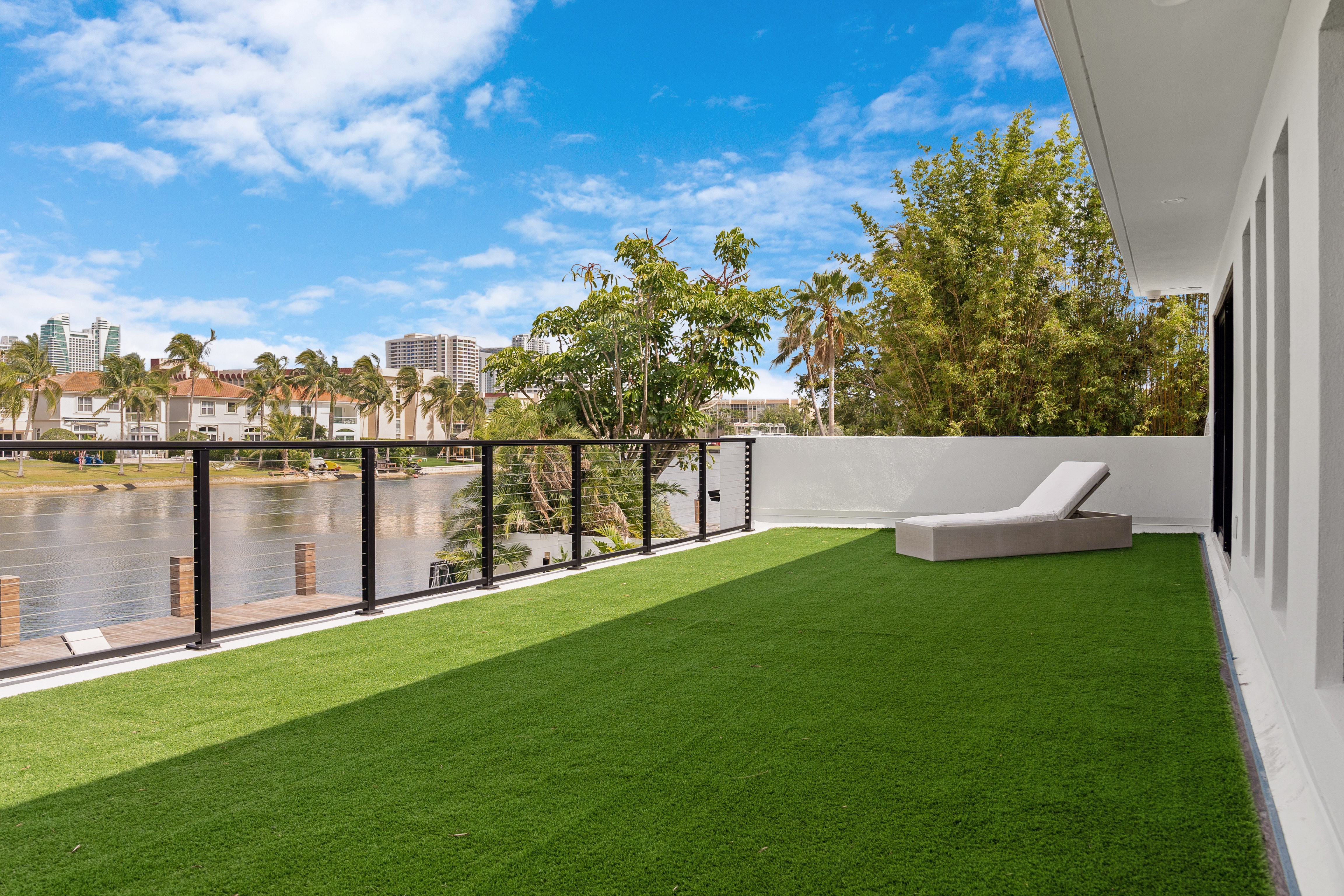 1601 Diplomat Parkway Hollywood FL 33019