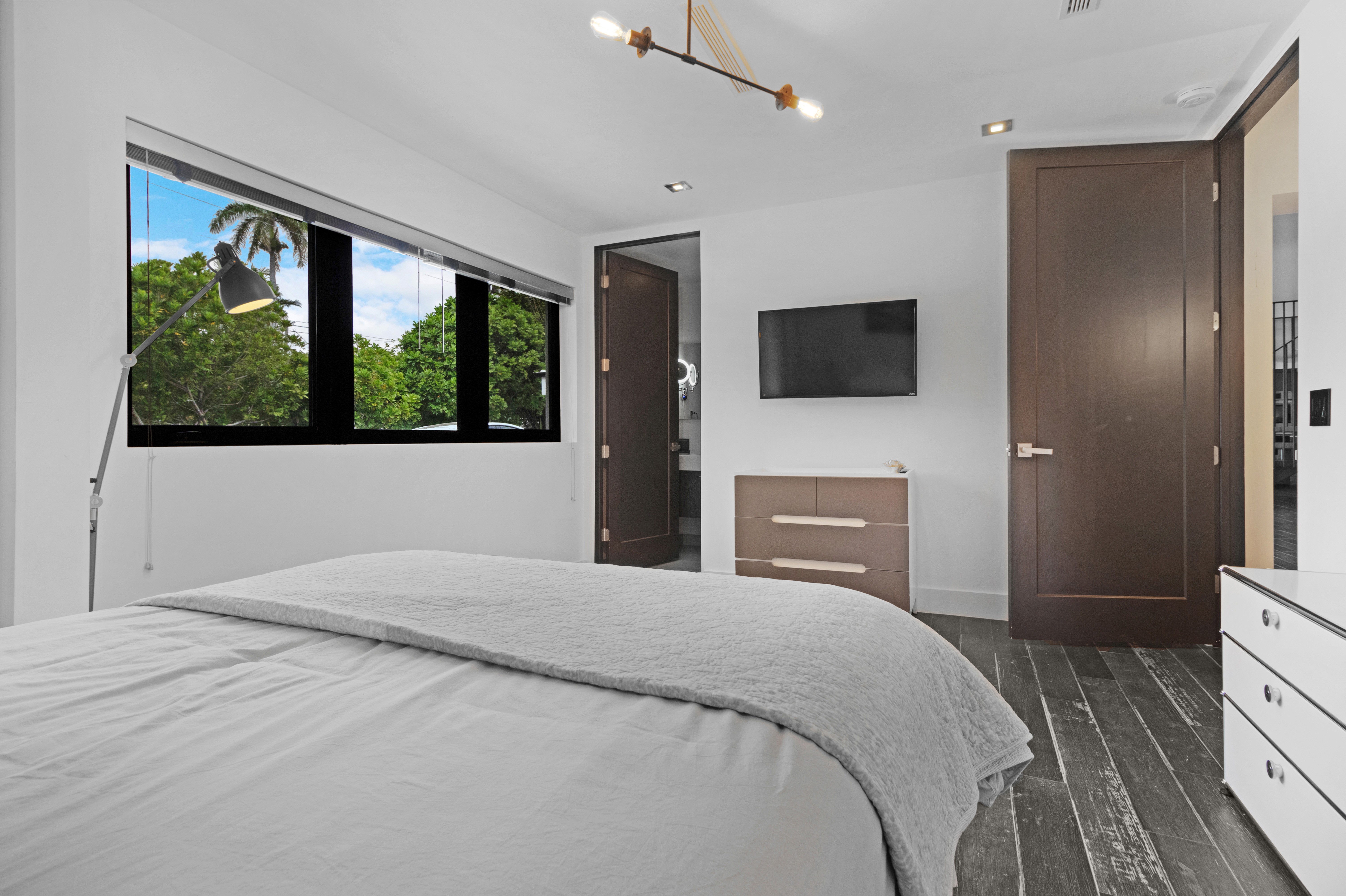 1601 Diplomat Parkway Hollywood FL 33019